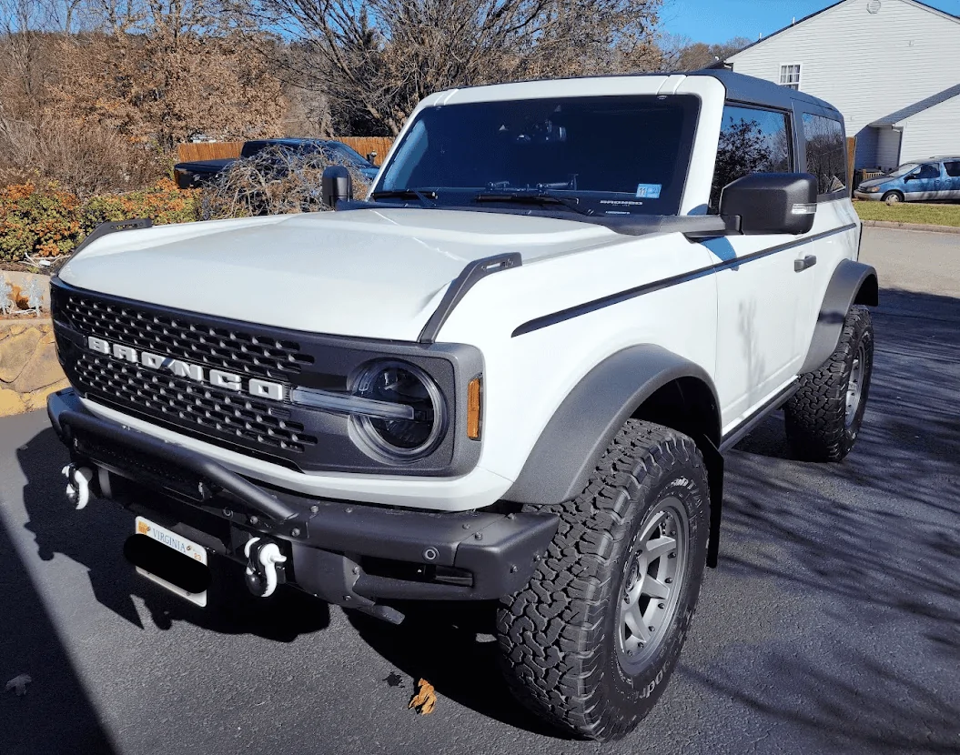 Ford Bronco BL non vs SAS 1675783113090