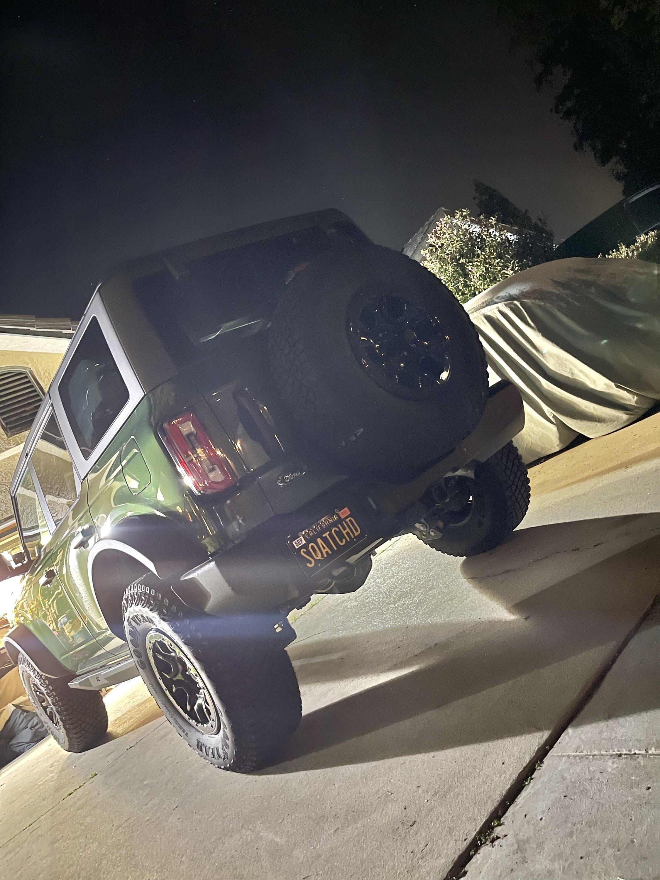 Ford Bronco ERUPTION GREEN Bronco Club C1F516D4-99AA-4801-A426-207D261E47C4