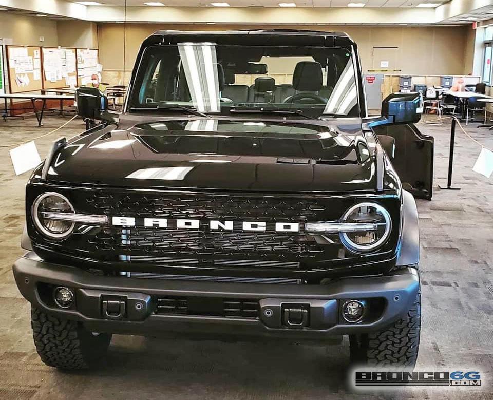 Ford Bronco Which Grill do you like best? black-2021-bronco-4-door-1-jpg-