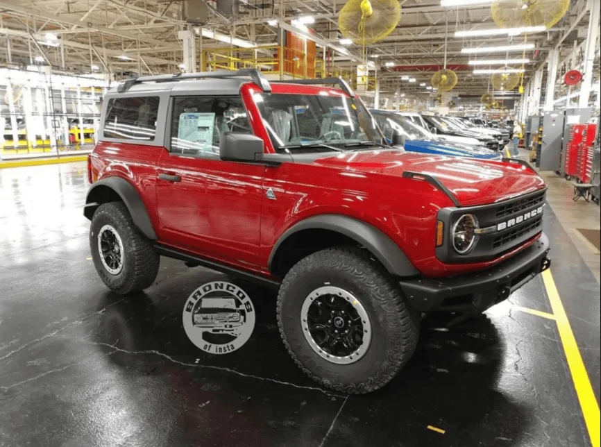Ford Bronco Base Model Bronco Thread Screen Shot 2020-10-09 at 9.38.29 PM