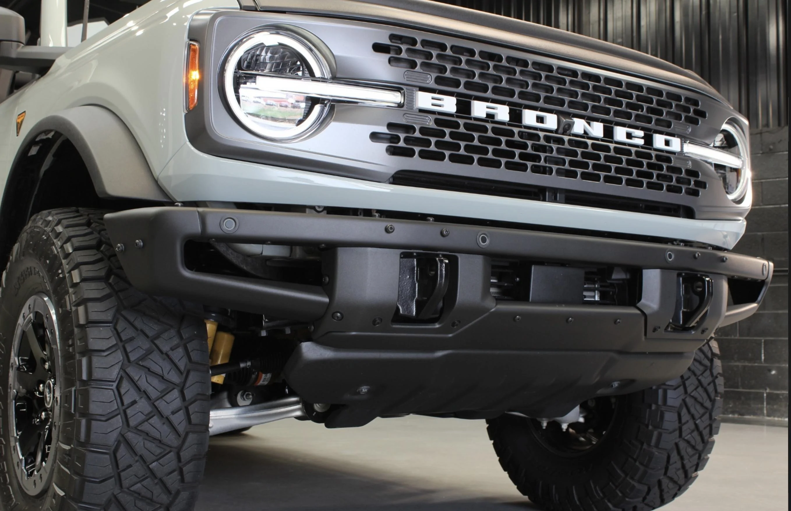 Ford Bronco Show us your installed wheel / tire upgrades here! (Pics) 1B4DDA39-C747-4178-96D7-9C2198577CB5