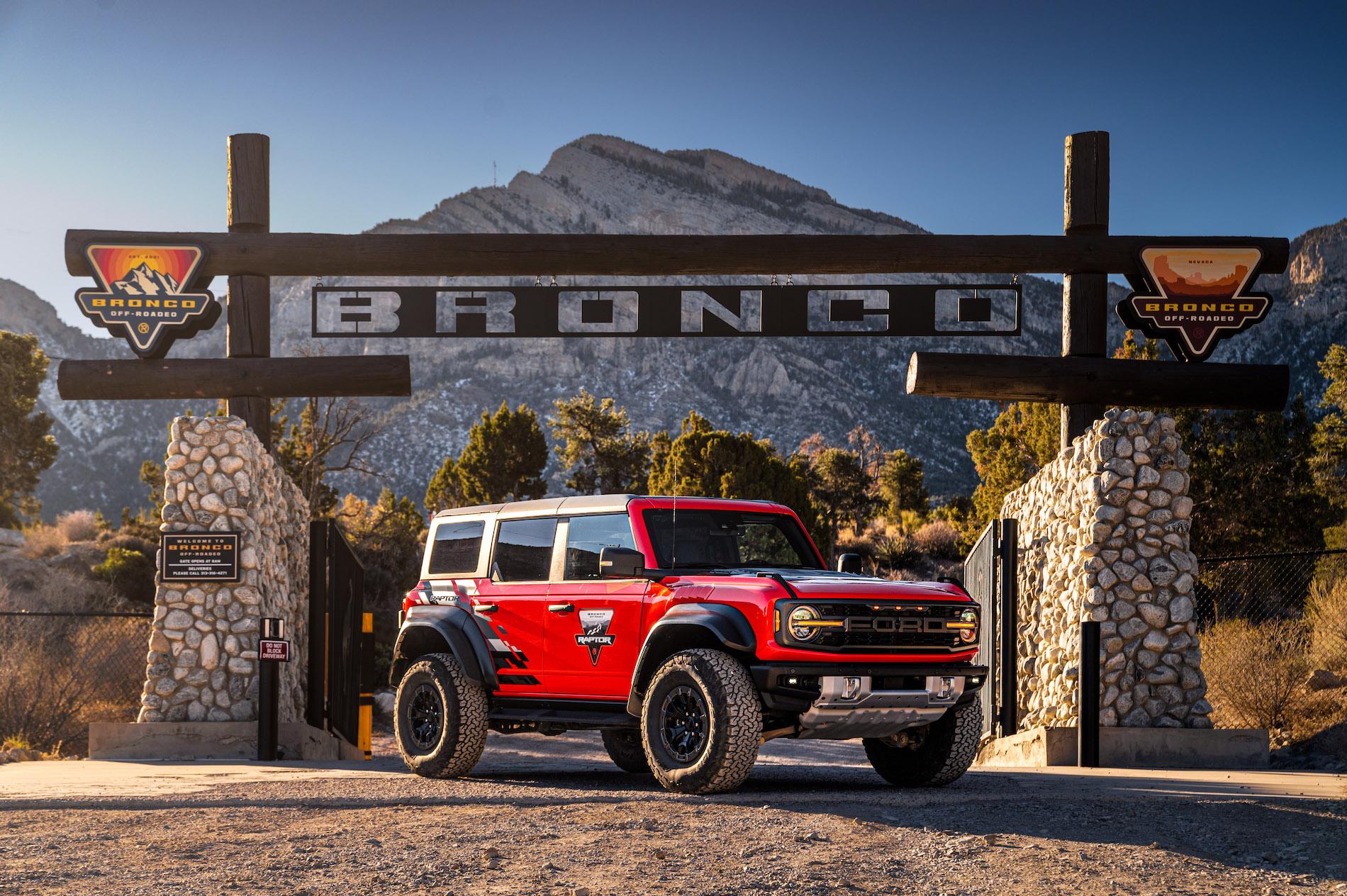 Ford Bronco Bronco Raptor Off-Roadeo School to Professionally Teach Owners High And Low Speed Off-Roading Bronco Raptor Off Roadeo-01 (1)
