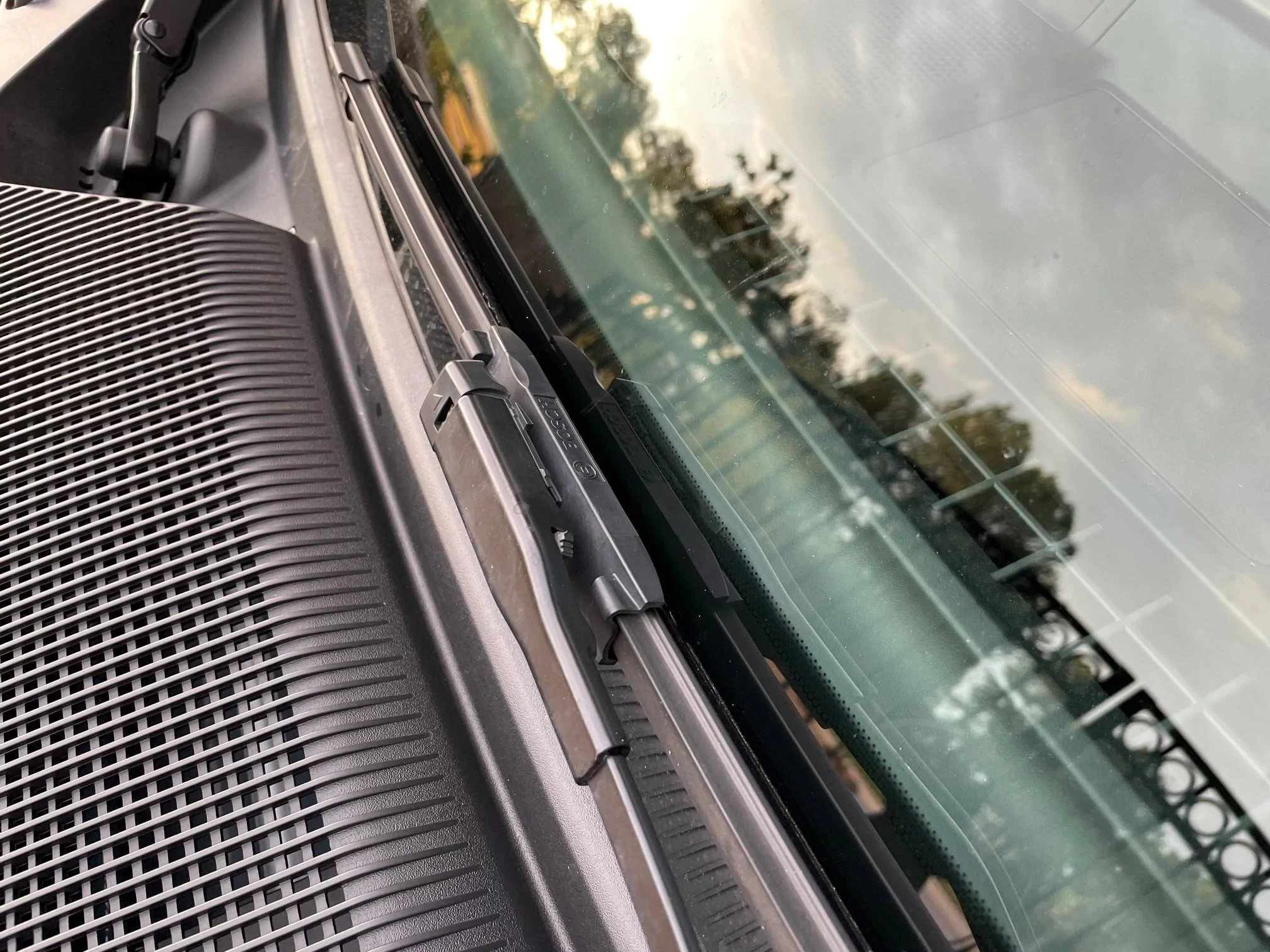 Ford Bronco Replacement windshield wipers recommendations? wiper1