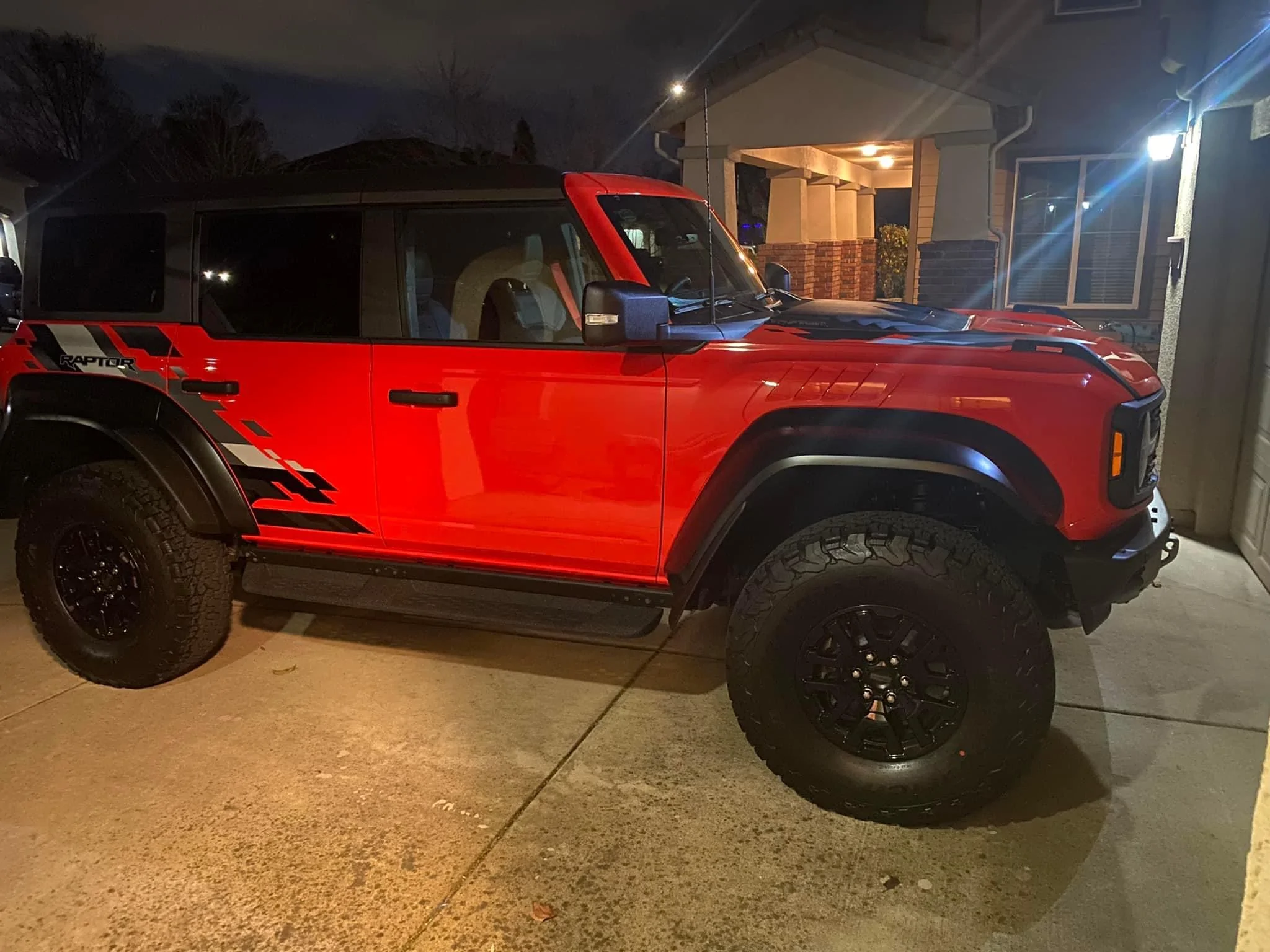 Ford Bronco CODE ORANGE Bronco RAPTOR Photos Thread 0EE4D5AF-0950-43BF-A474-1E419A8E4791