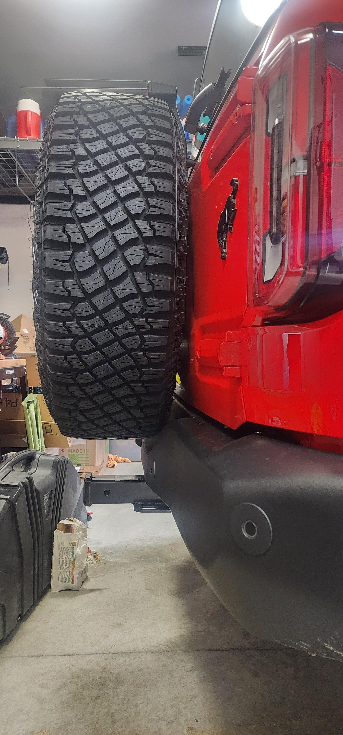 Ford Bronco Is this normal? Hitch sticks out 20230211_104741