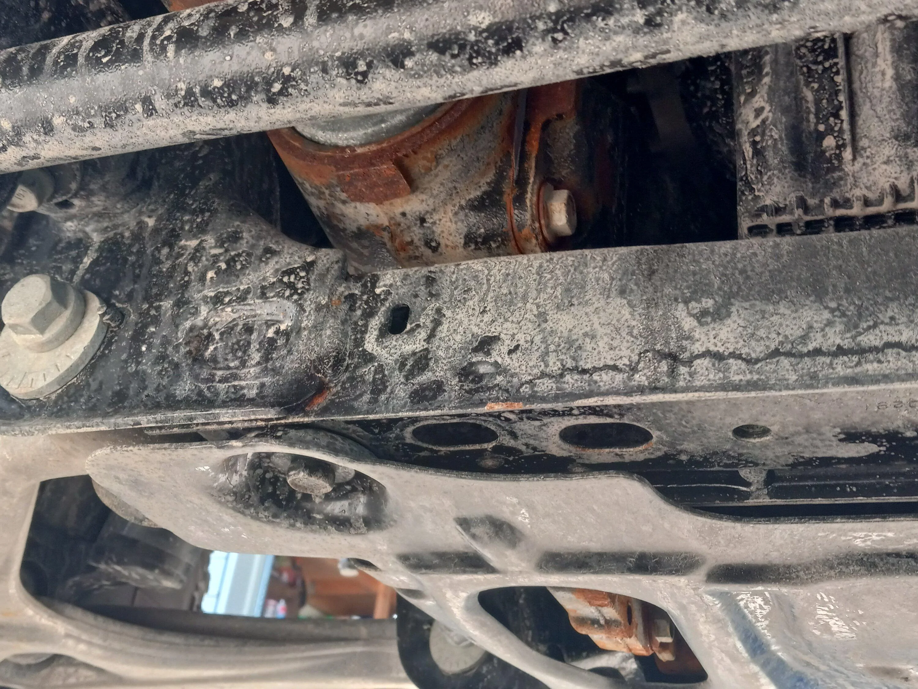 Ford Bronco Is this amount of rust normal? 20230211_130332