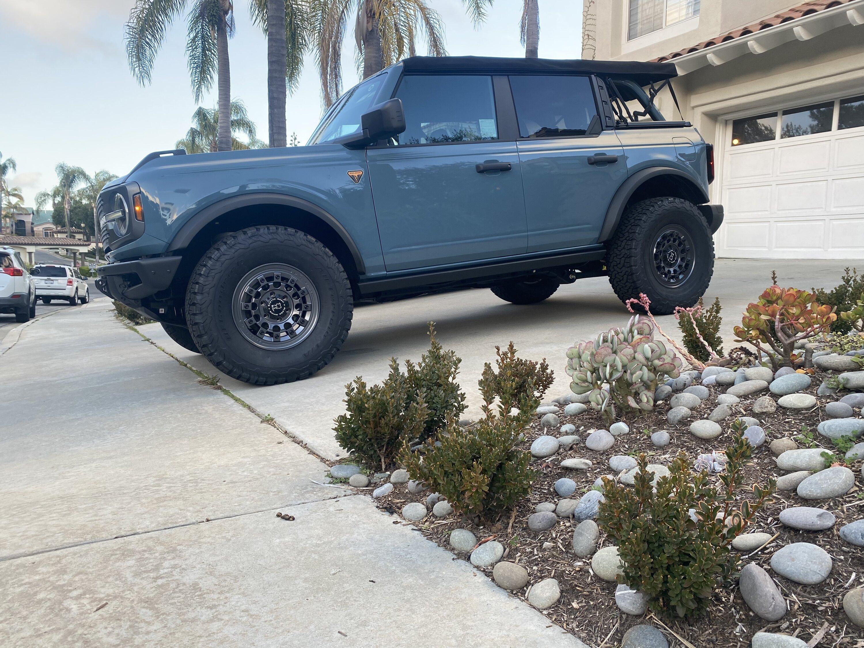 Ford Bronco Show us your installed wheel / tire upgrades here! (Pics) 1911436C-616F-44E0-BABE-D2DD6D4AF151