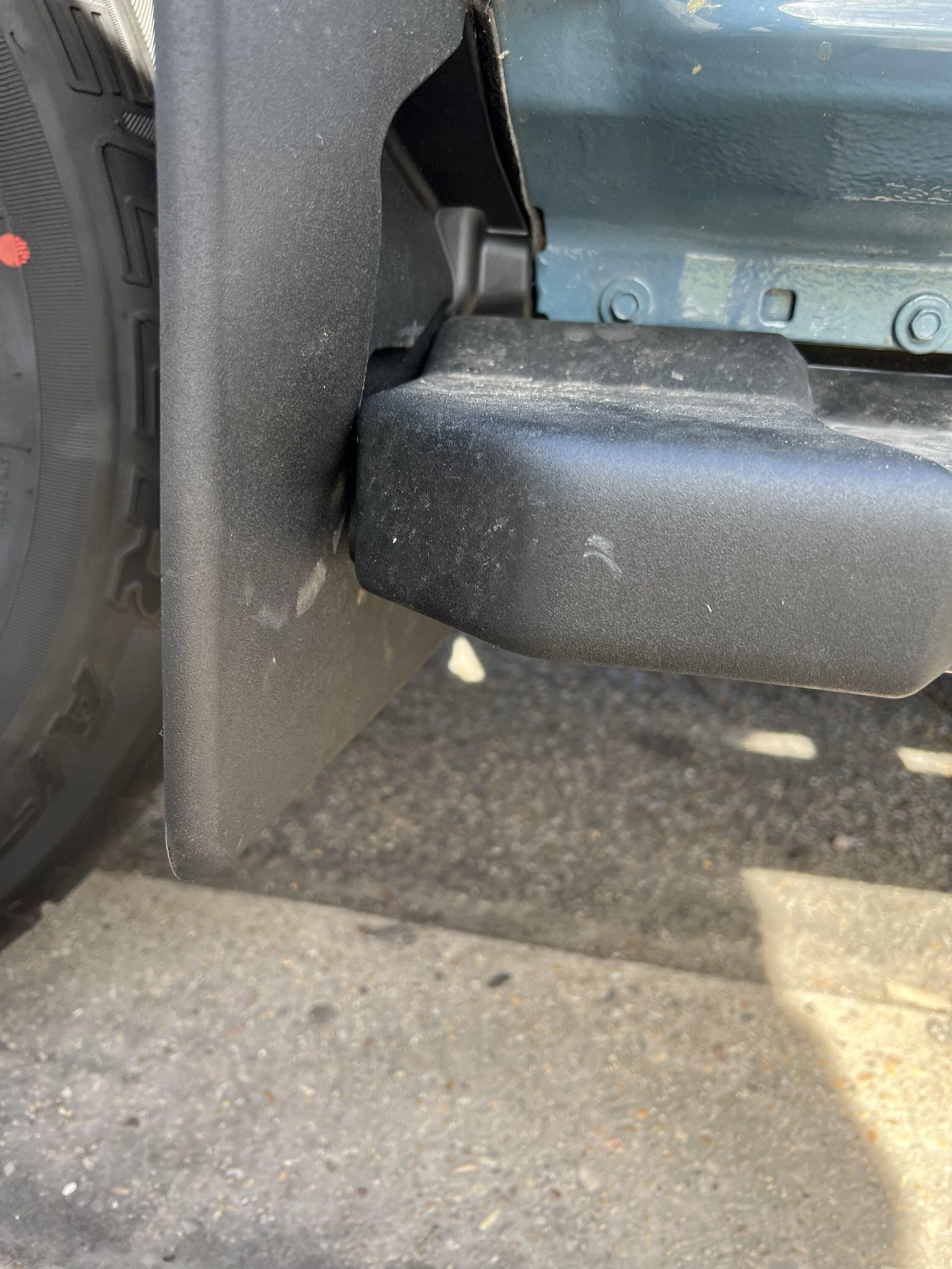 Ford Bronco Mud flaps/ Splash guards for Outerbanks 8DD62D79-3363-405D-8833-42DD6E437385