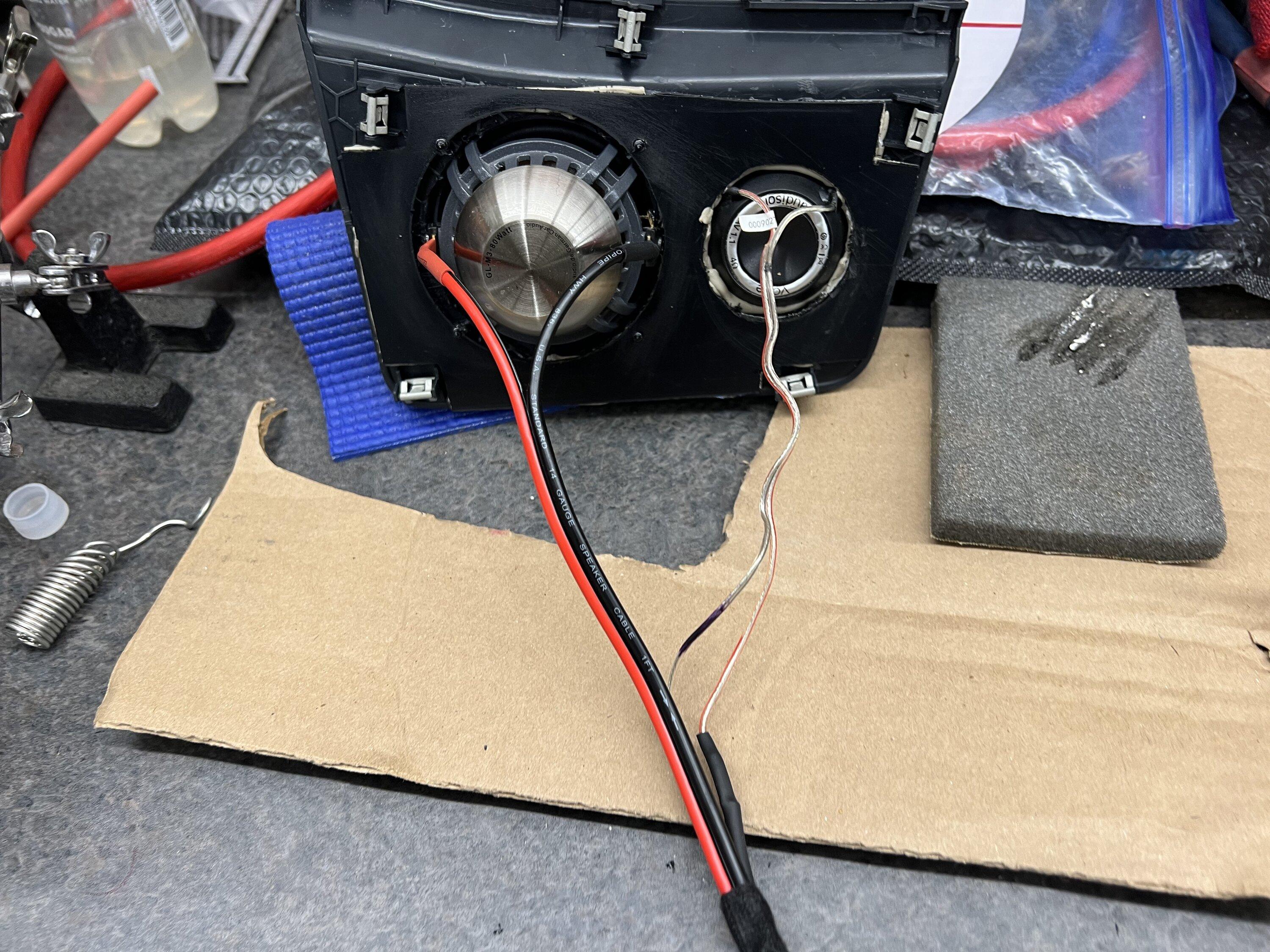 Ford Bronco Progress on custom mod dash mid/tweeter plates A7D0A351-E716-4C20-8AEB-30E36074BE88