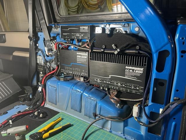 Ford Bronco my stereo system upgrade IMG_0651