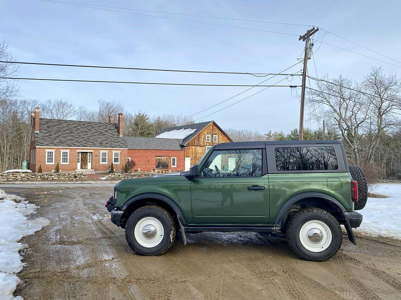 Ford Bronco ERUPTION GREEN Bronco Club A9A421C5-D33C-4E72-8128-C57A3985DDA4_1_201_a-L