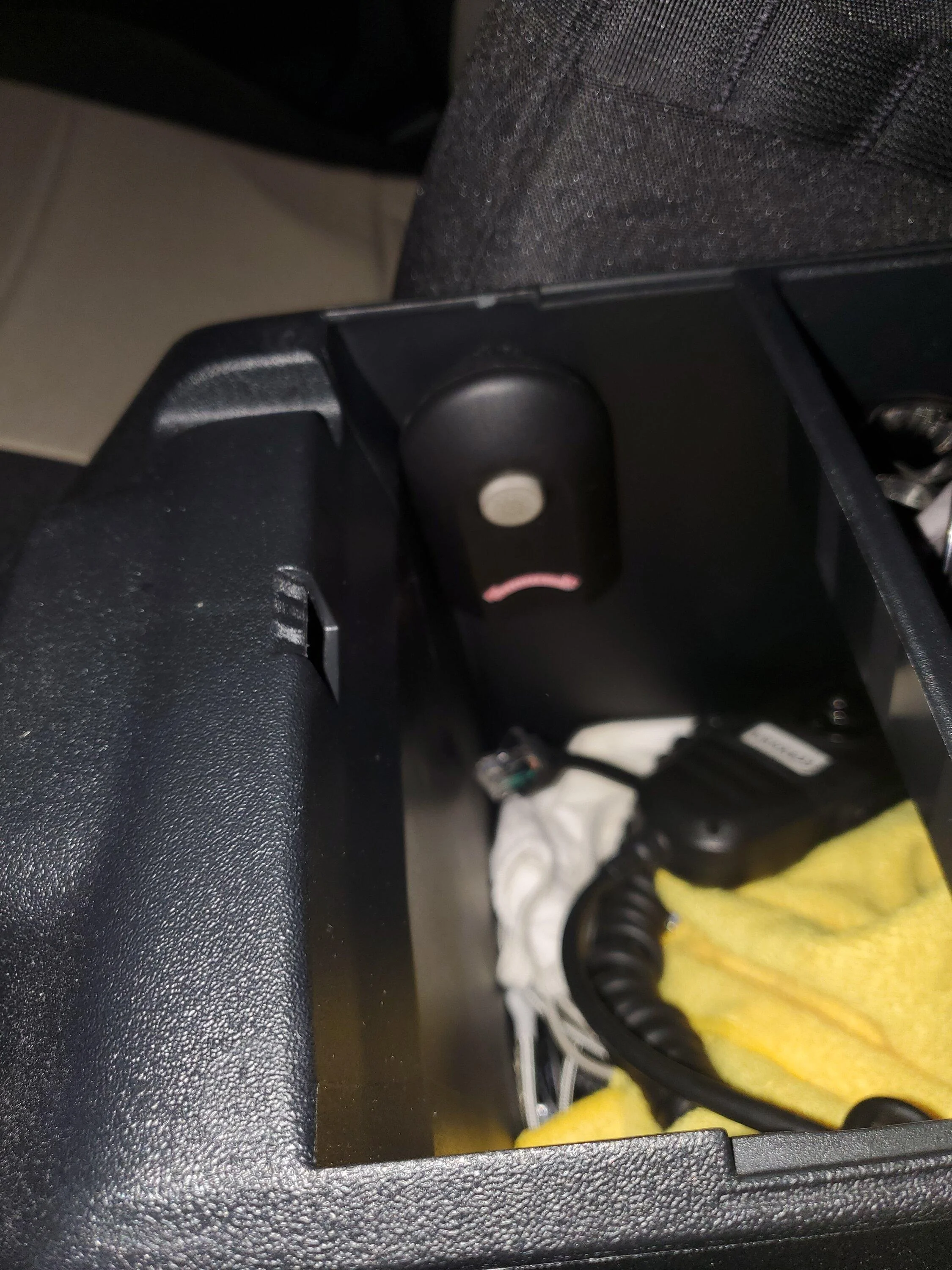 Ford Bronco Garage door opener remote controllers - where do you keep them? 20230213_054752