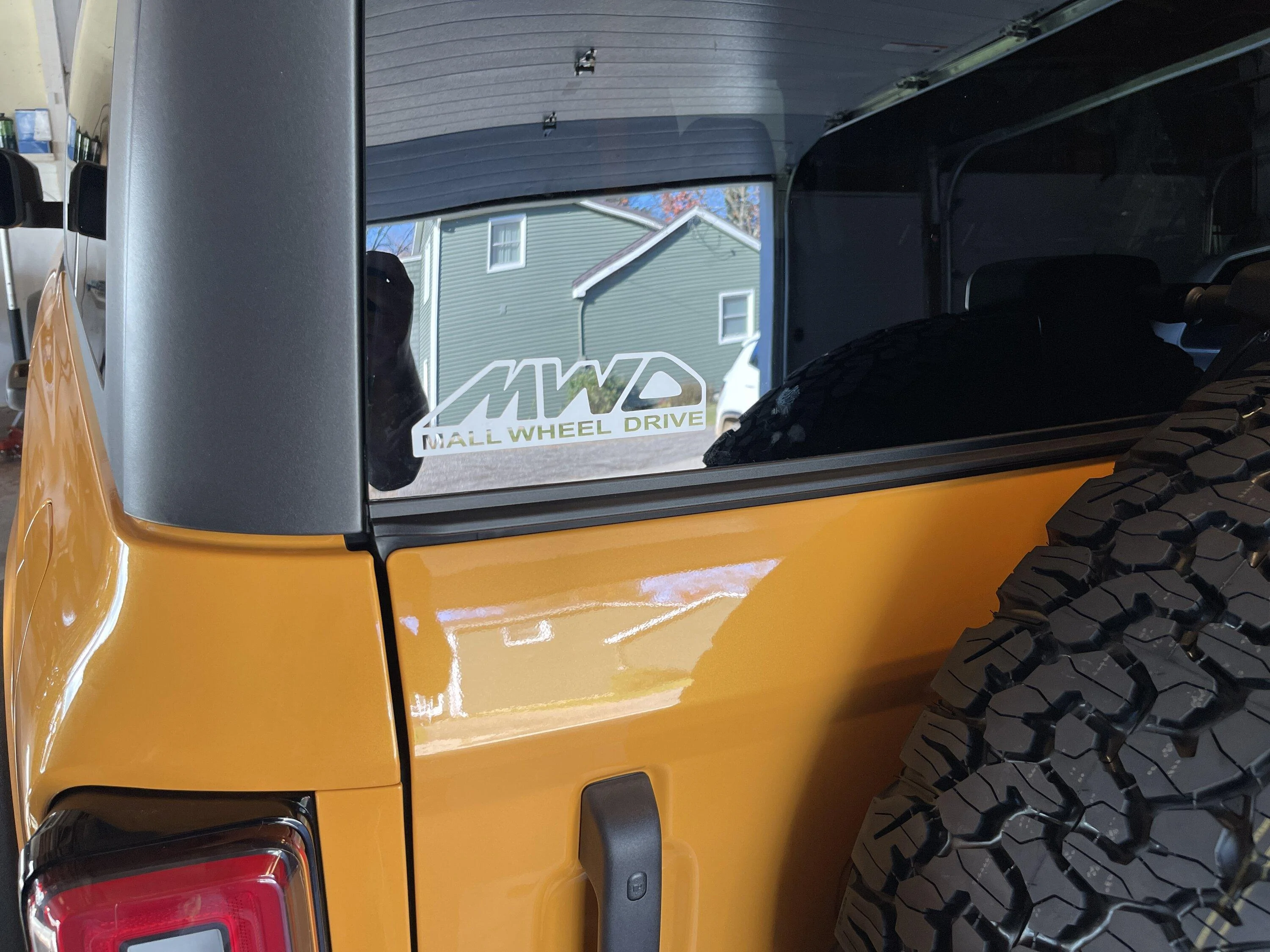 Ford Bronco Mall Crawler??? NOT IMG-2835