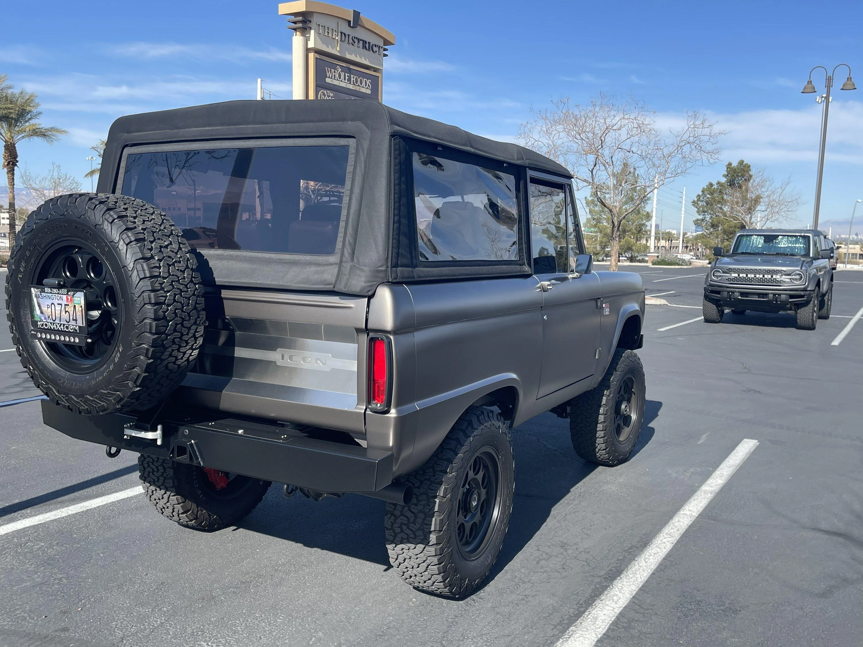 Ford Bronco Bronco Team 2 door. 5AE701A1-26E1-46DF-940A-757405AF55B6