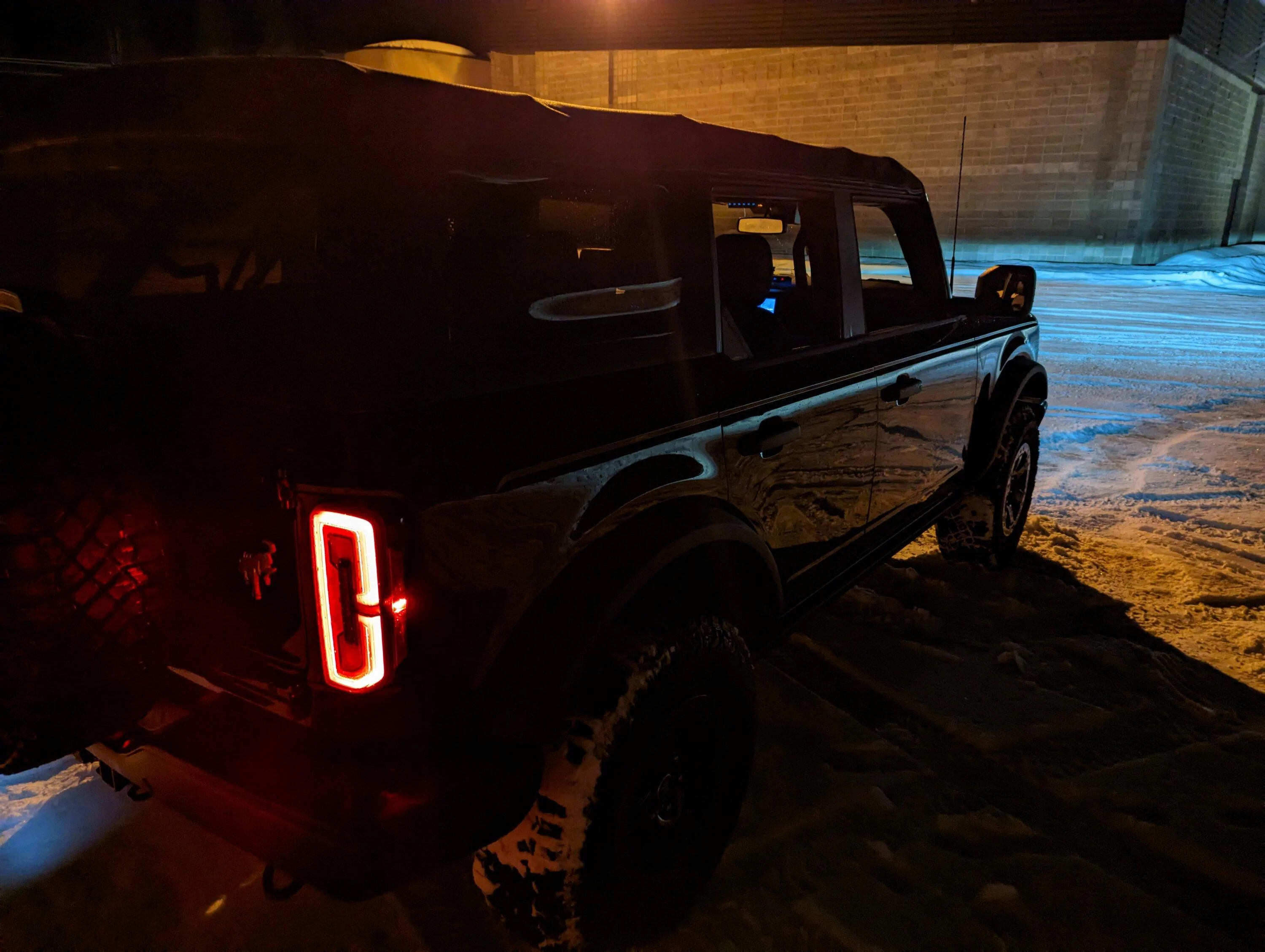 Ford Bronco SHADOW BLACK Bronco Club PXL_20230212_035715223