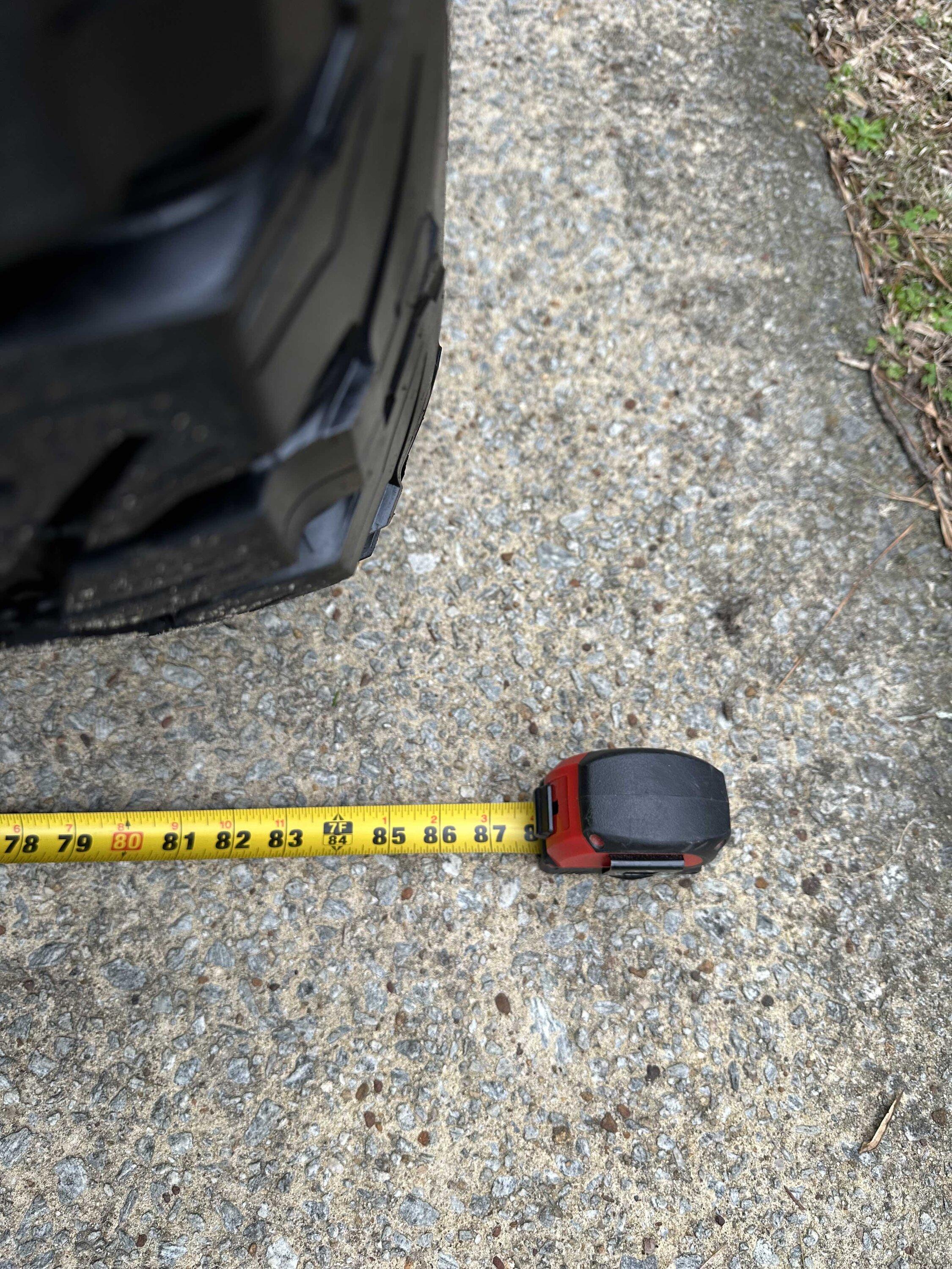 Ford Bronco Bronco Raptor exterior/garage fitment dimensions -- here's measurements at widest points IMG_3166