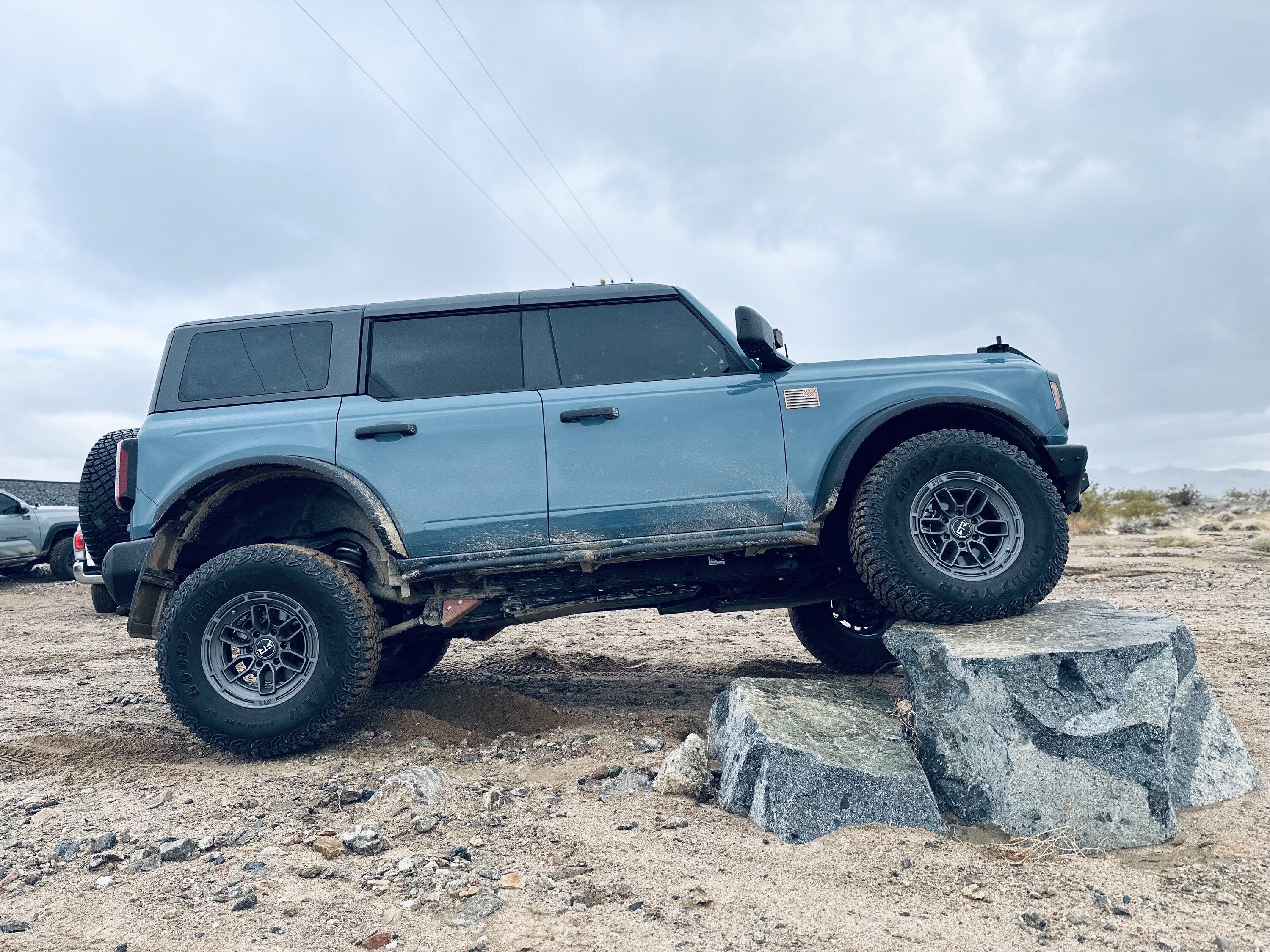 Ford Bronco RTR EVO 6 Wheels IMG_4428