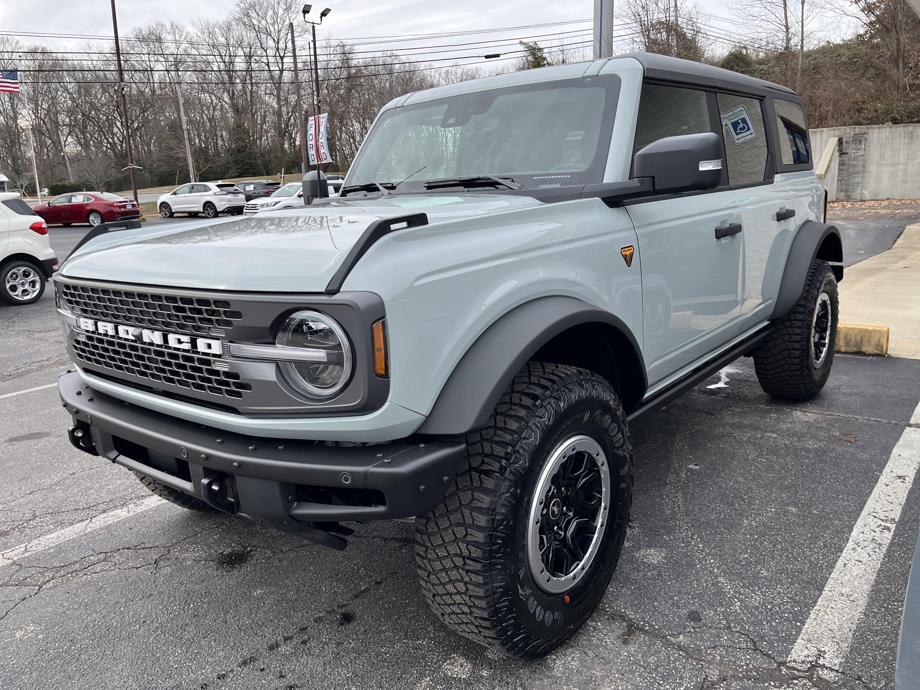 Ford Bronco 1979’s Badsquatch on 37's + Fifteen52 Analog HD Wheels + Eibach Coilovers + More D91AA3BF-106D-44CD-ABF1-E39FDC185C5A