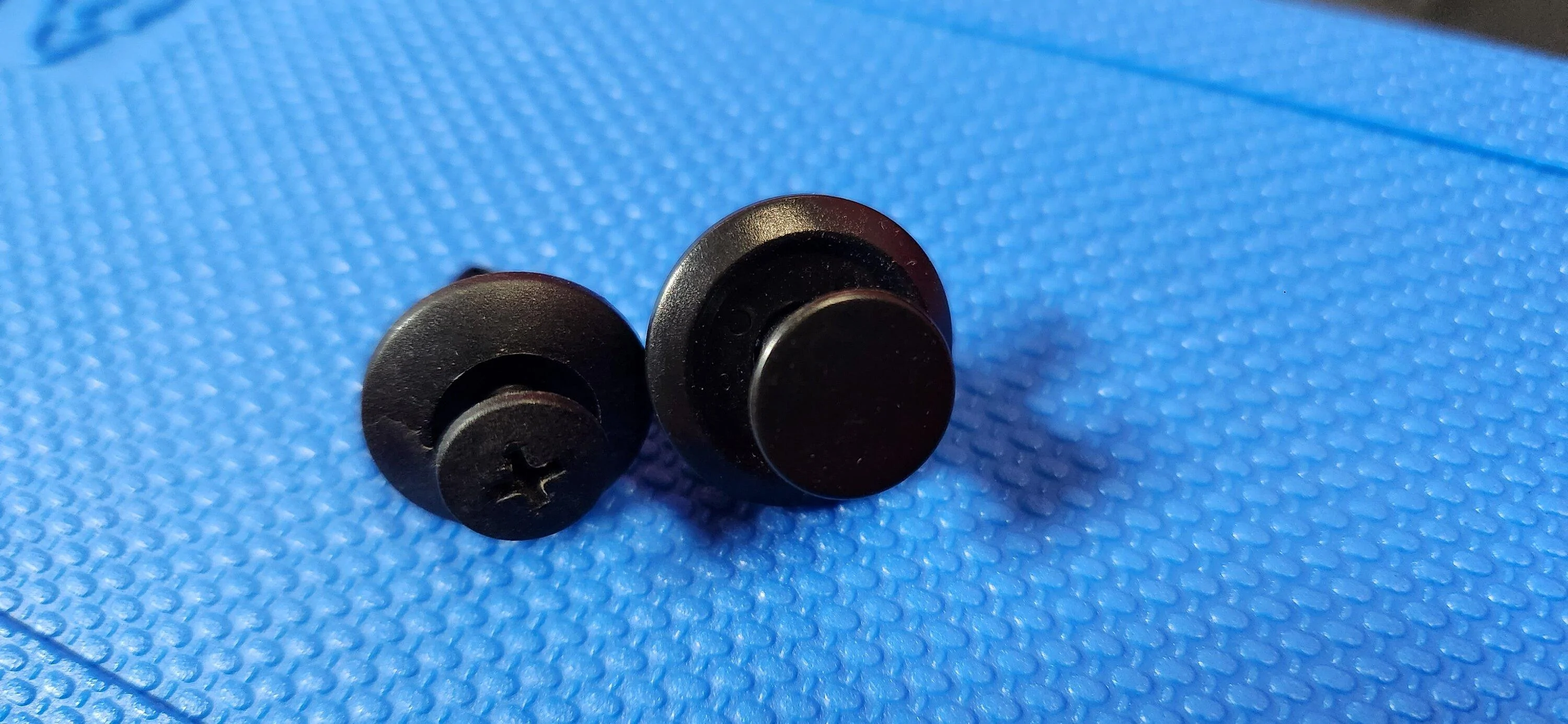 Ford Bronco Tech tip: easy on/off fender liners by using replacement clips 20230214_154659