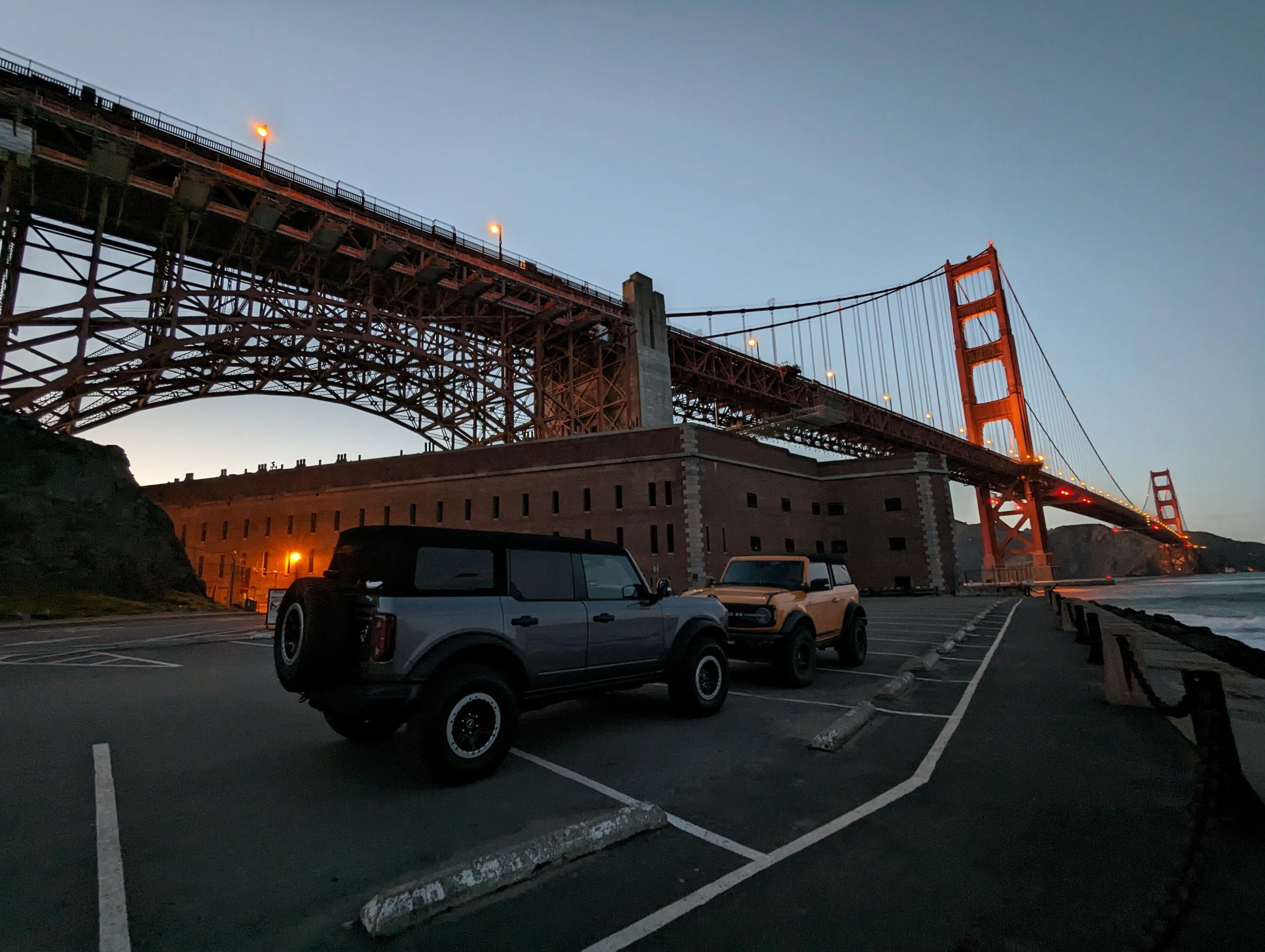Ford Bronco What did you do TO / WITH your Bronco today? 👨🏻‍🔧🧰🚿🛠 PXL_20230215_021242808.NIGHT