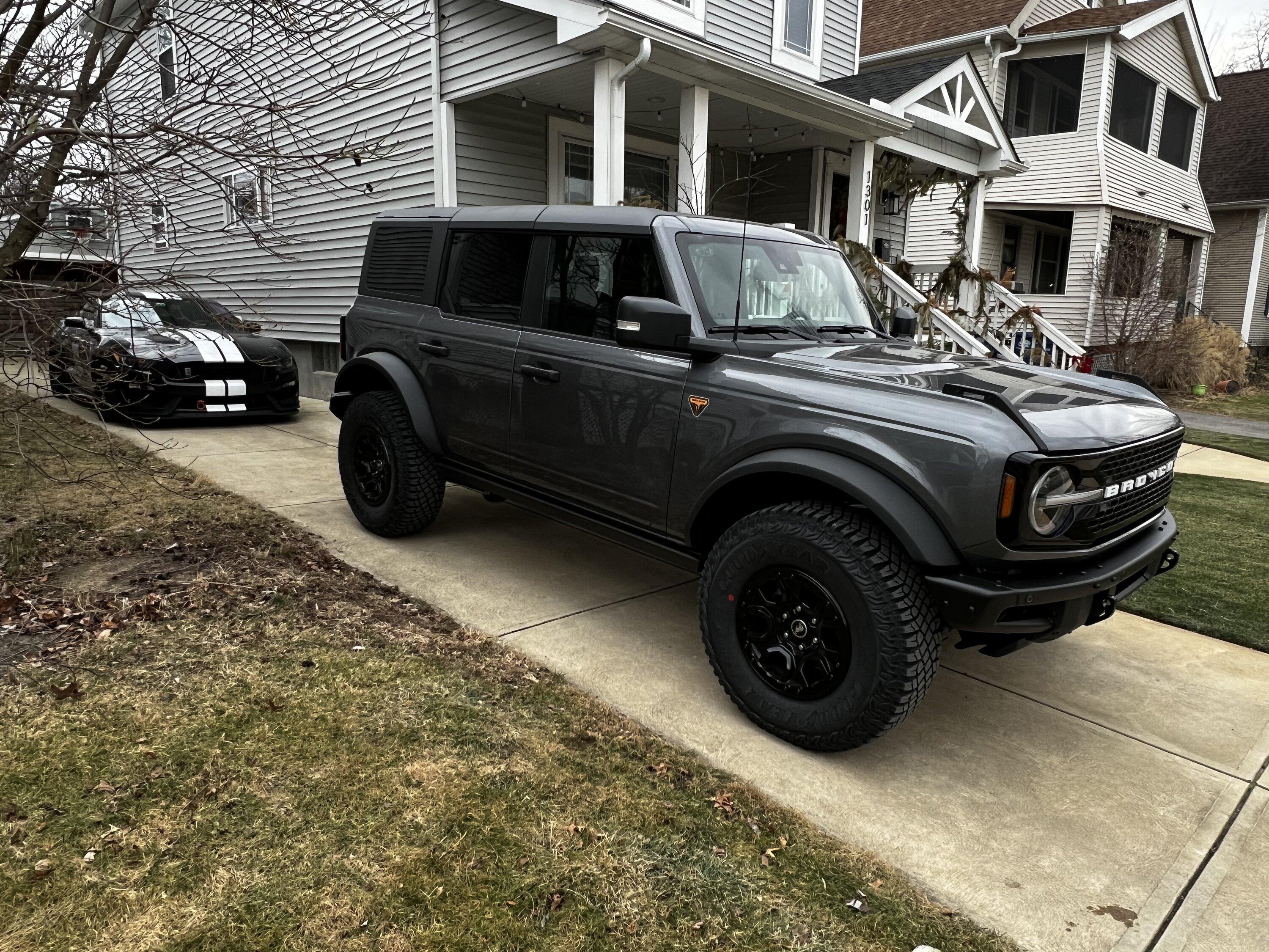Ford Bronco Ohio Roll Call DCDF17C9-4CA4-491E-92A7-6415D83E8B8A