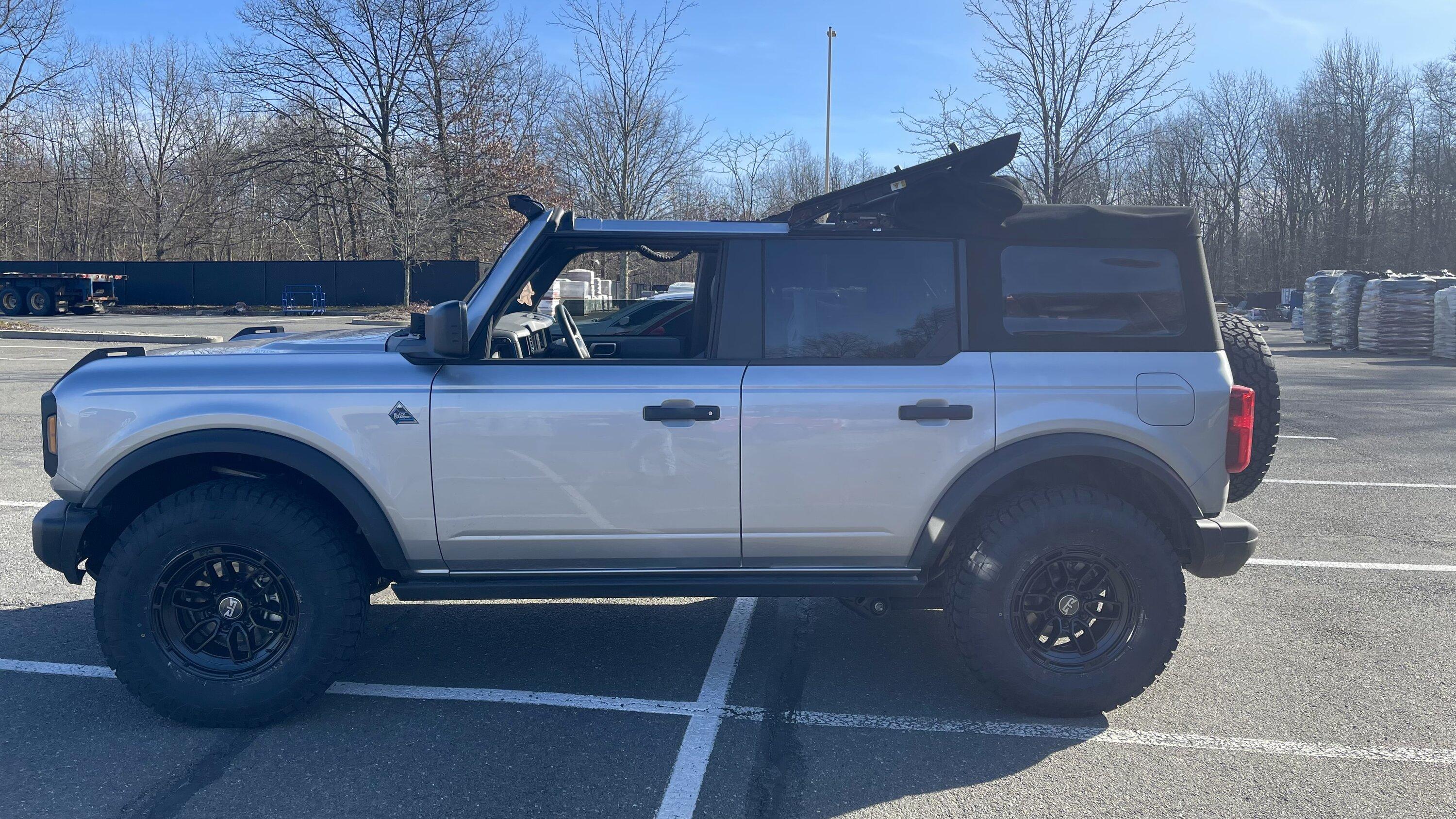 Ford Bronco Show us your installed wheel / tire upgrades here! (Pics) D9FB2E0E-0247-418A-BA7F-08448C68C19D
