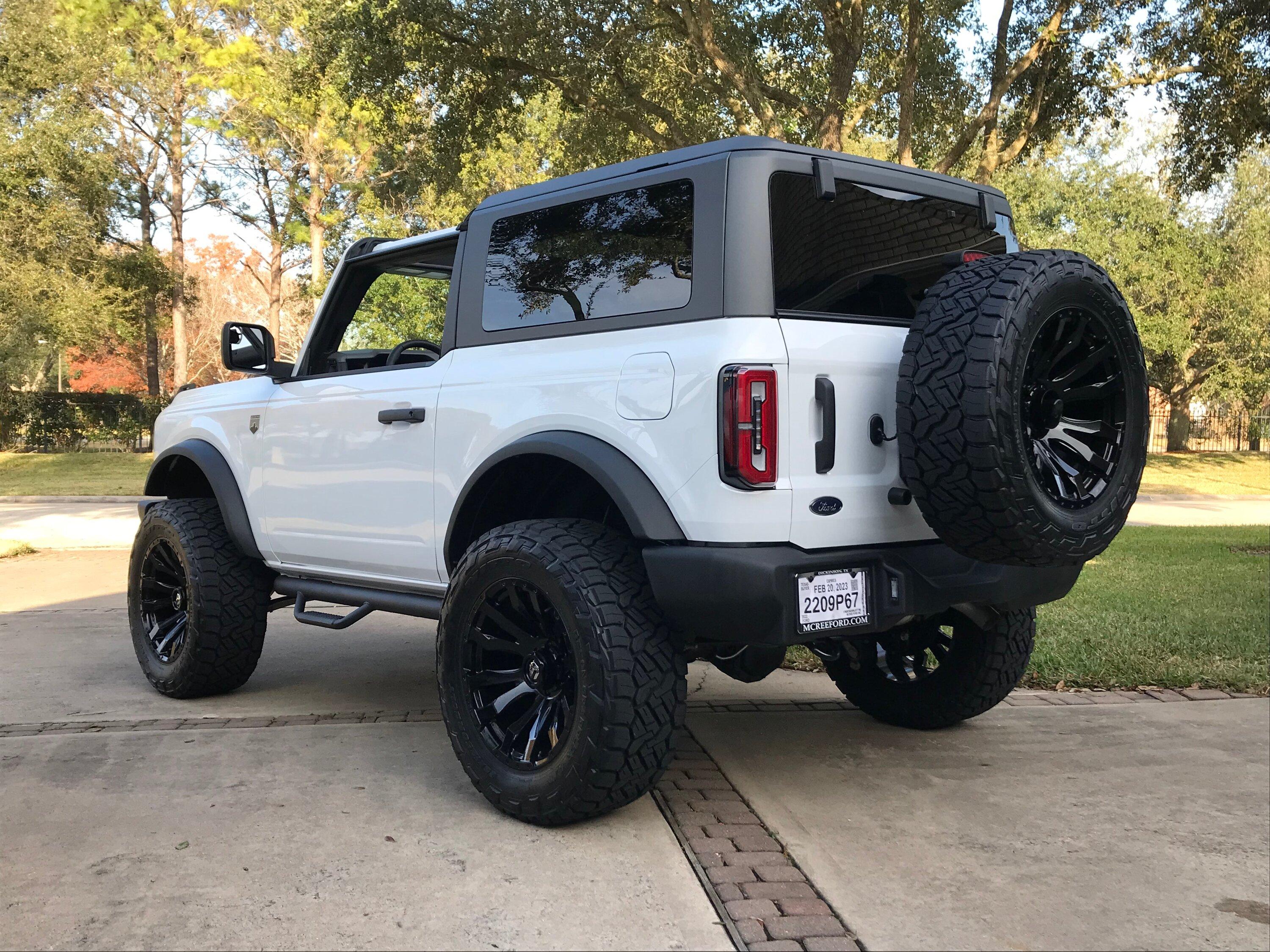 Ford Bronco Show us your installed wheel / tire upgrades here! (Pics) Bronco 1