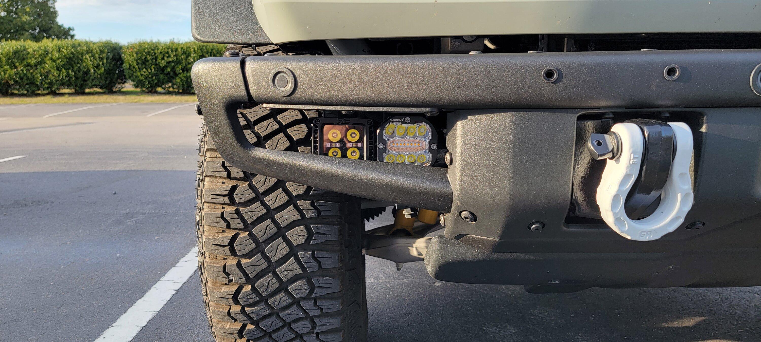 Ford Bronco DETAILED info on my lighting / wiring setup -- bumper lights, ditch lights, underhood lights front lights close u