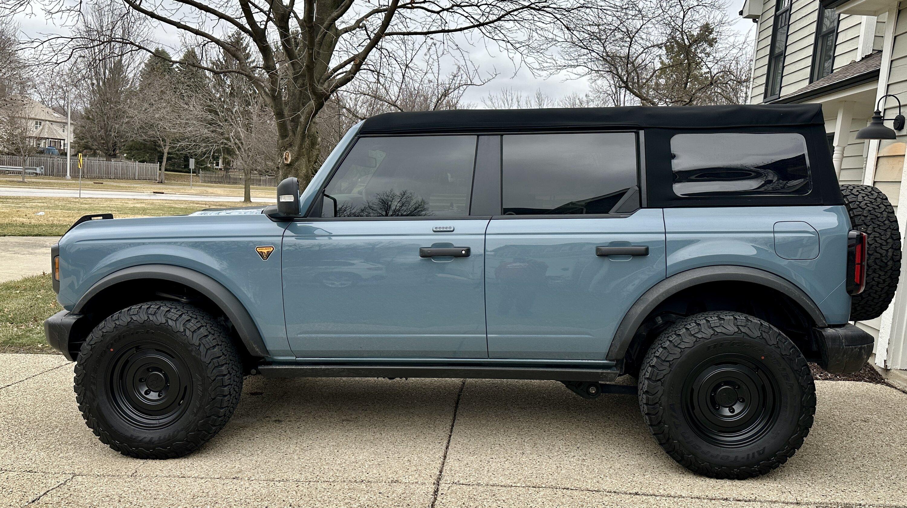 Ford Bronco Show 33's some love picture thread 0A0A5FEA-73F9-4E49-BBB9-A2C6CADE8682