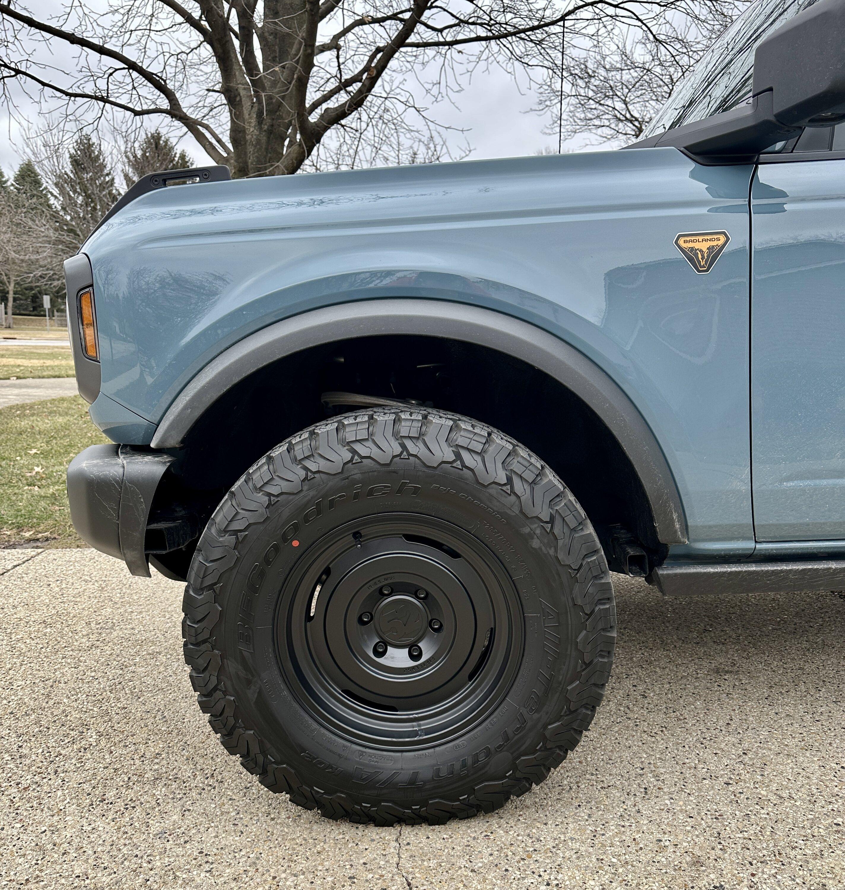 Ford Bronco Show 33's some love picture thread F65796ED-F140-4783-A6A6-19281D6CD23B