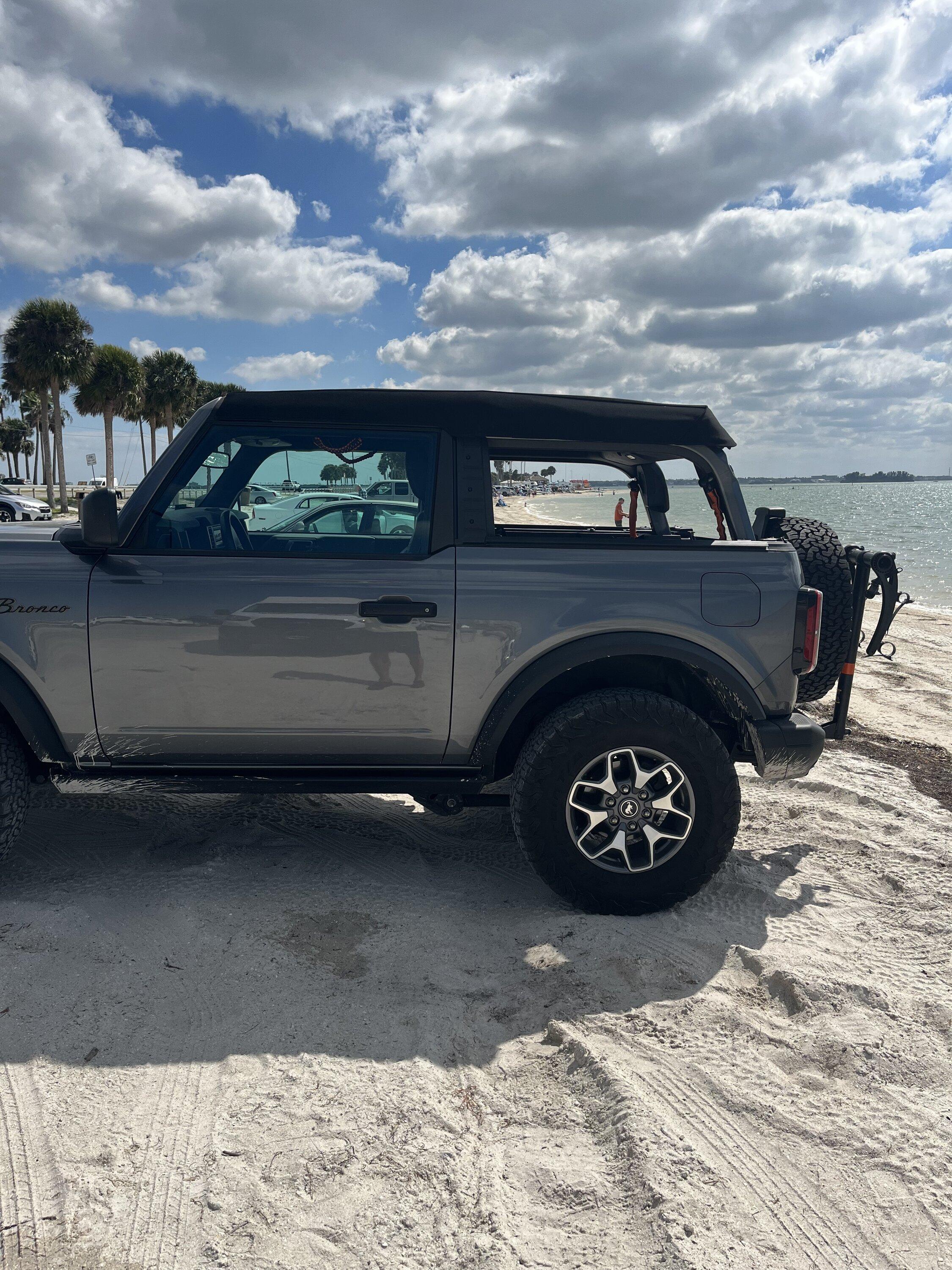 Ford Bronco 2 Door Hardtop configurations... 9EFAE66A-83EE-449C-8874-3CD0CD0AB4C0