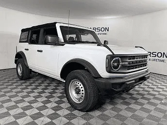 Ford Bronco I Rented a Gladiator...My thoughts vs Bronco 1676574455521
