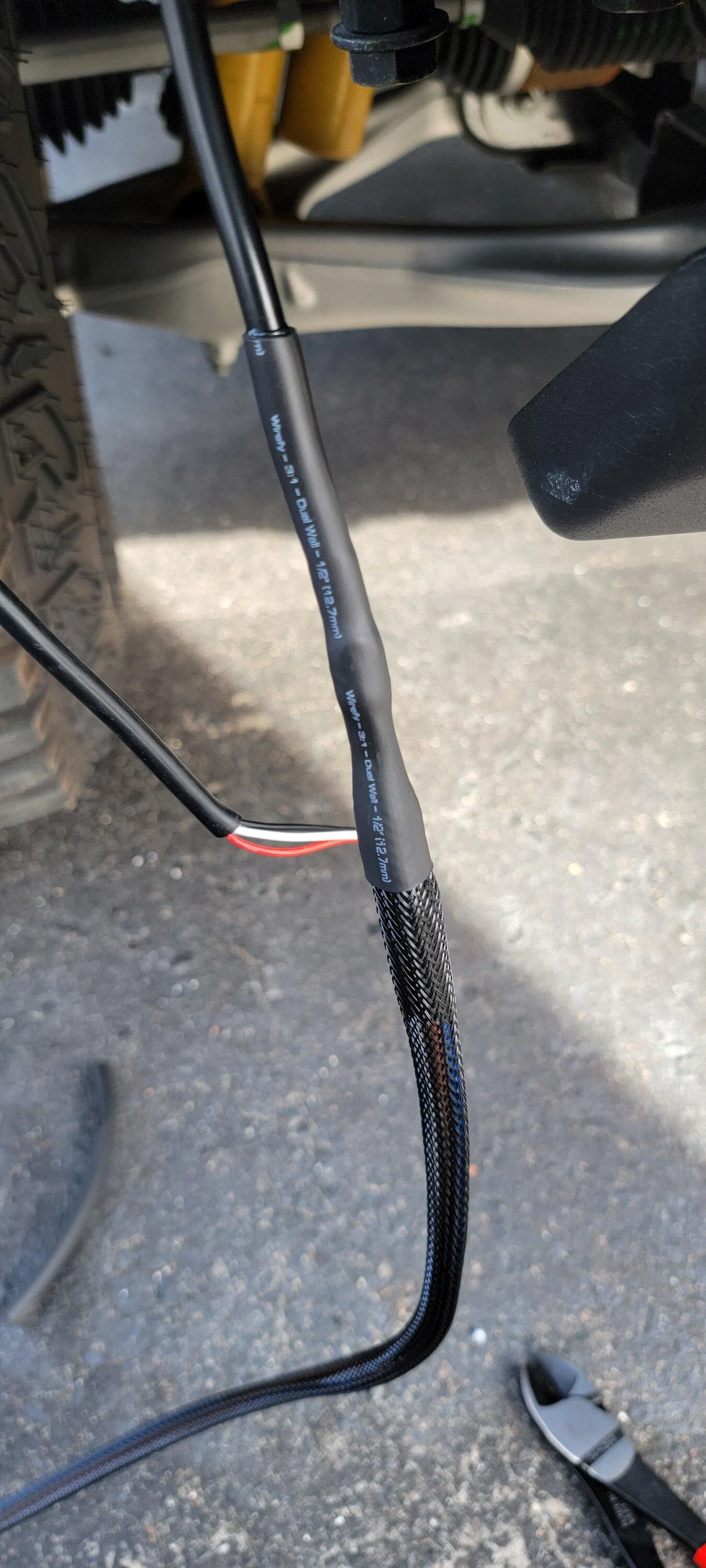 Ford Bronco Wiring and how I do it. heatshrinkovermesh