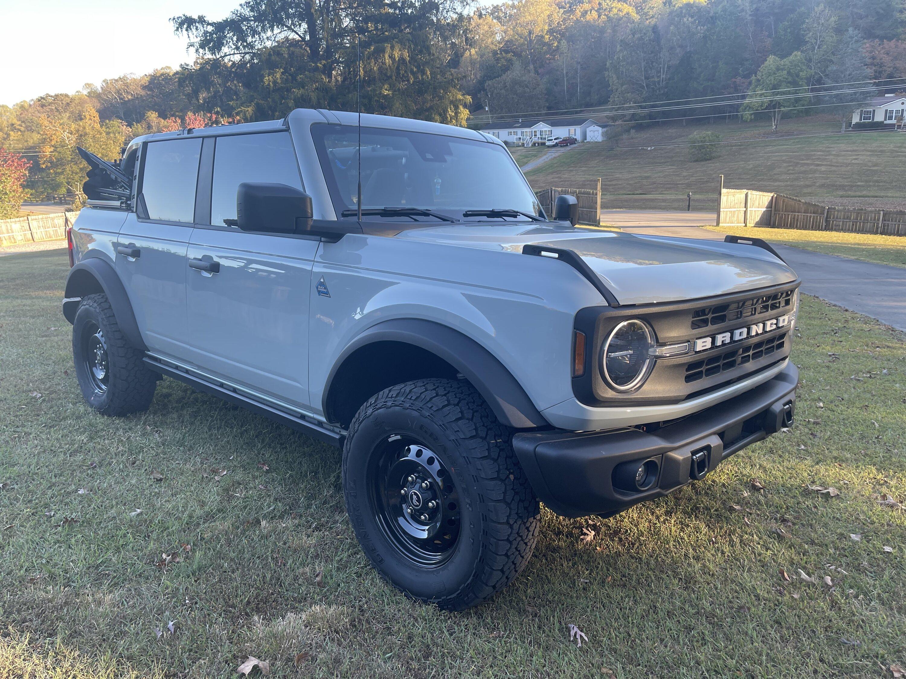 Ford Bronco Post your Bronco's garage mates! 566B8B71-FE8B-4BB4-AE45-0CE25D420A03