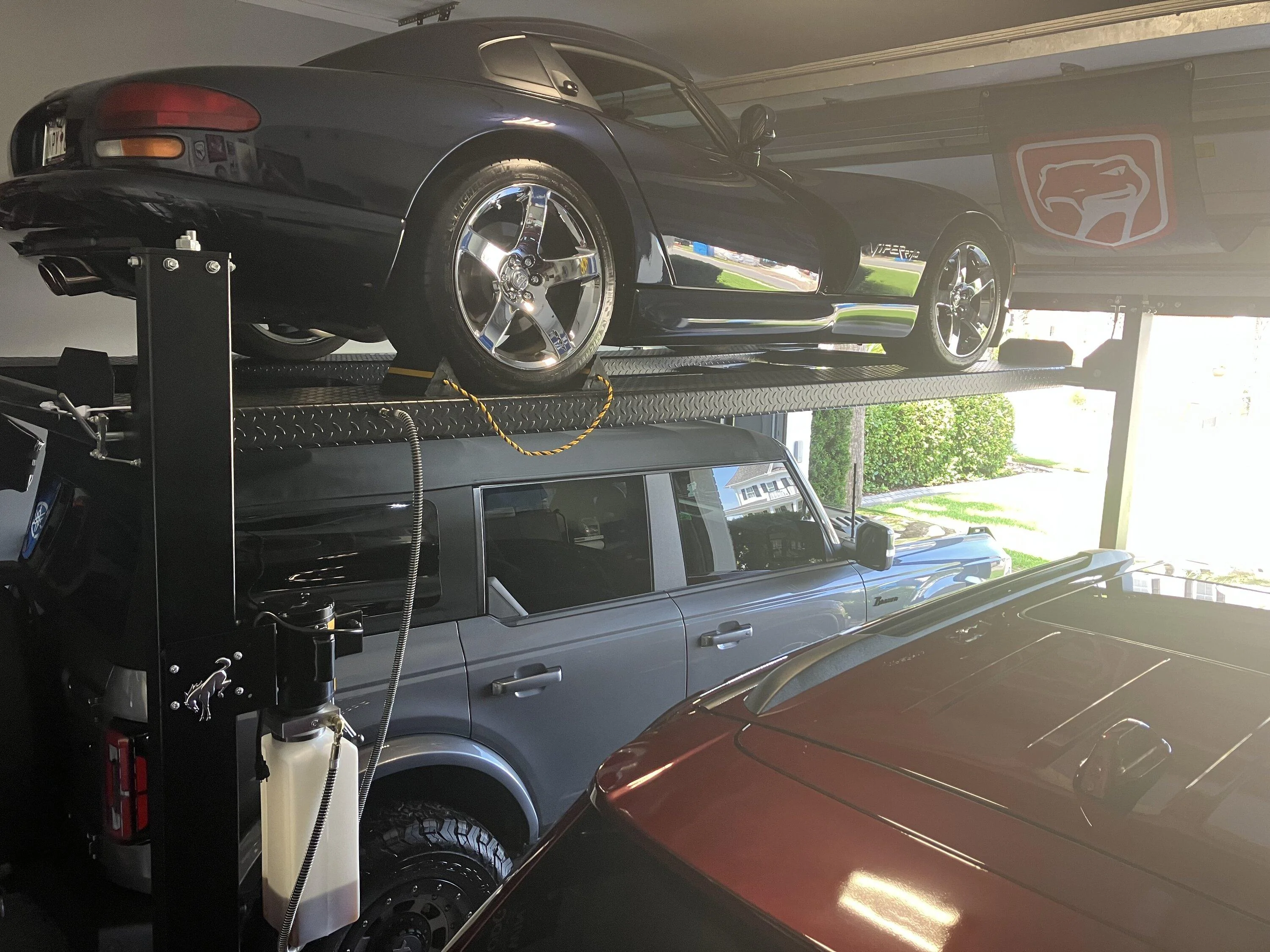 Ford Bronco Post your Bronco's garage mates! 3B9A45AB-6924-469B-BDE7-AF02D532C8EC