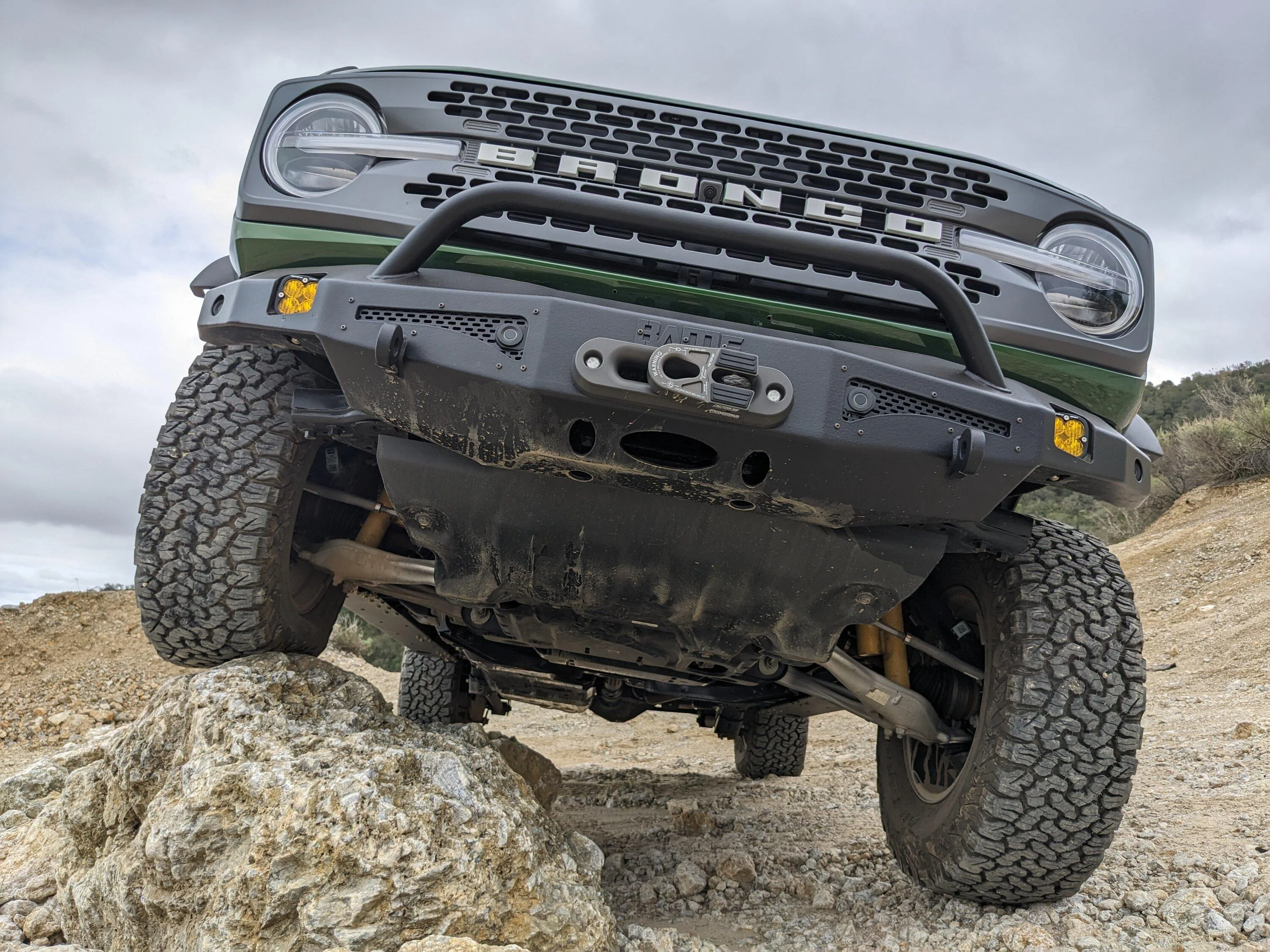 Ford Bronco BAMF Bumper install. Who's done it? PXL_20230204_205732590