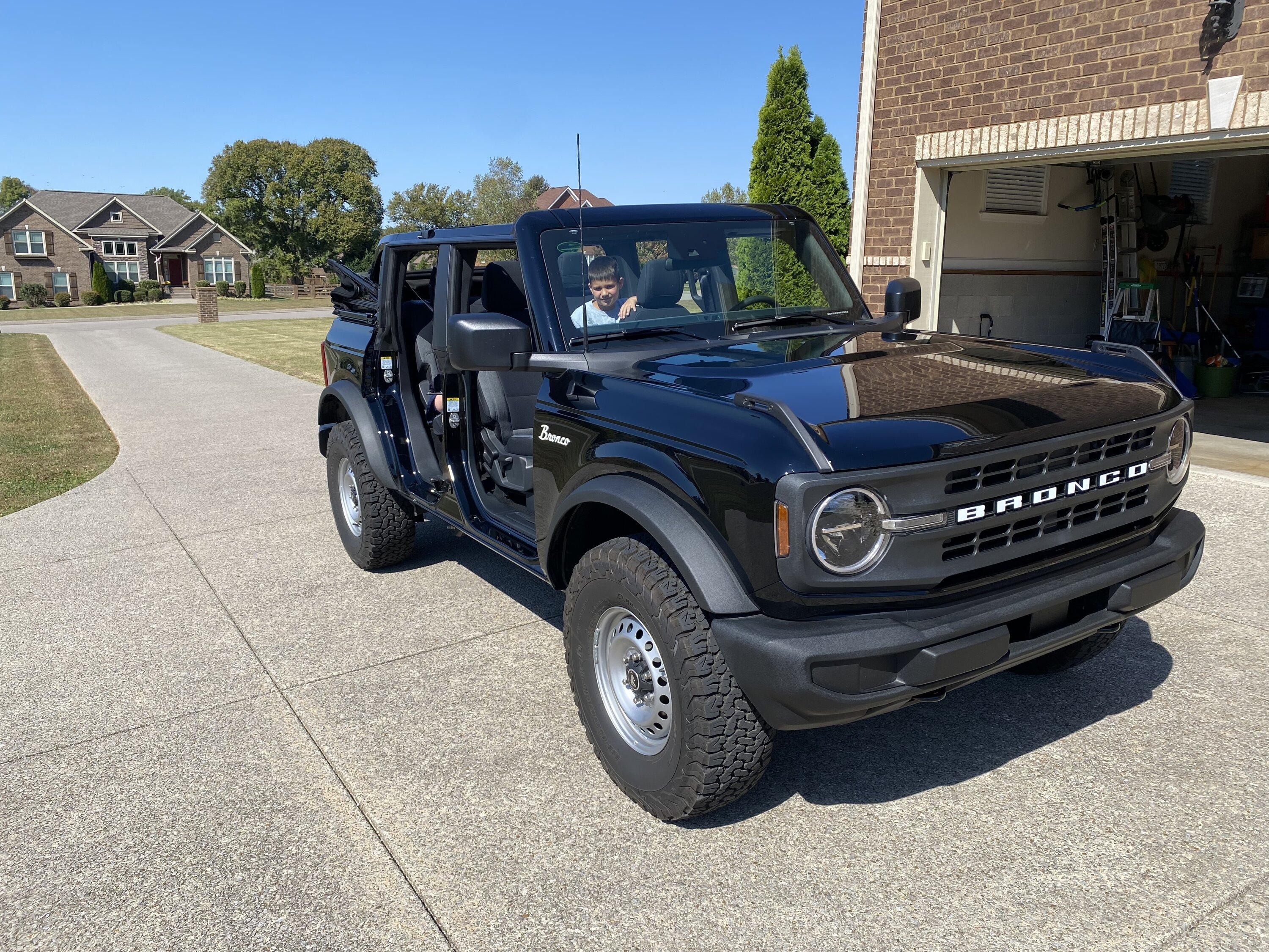 Ford Bronco Base Model Owners: Official Thread AD654BF9-F72C-4F33-9641-BCEF06FBDE39