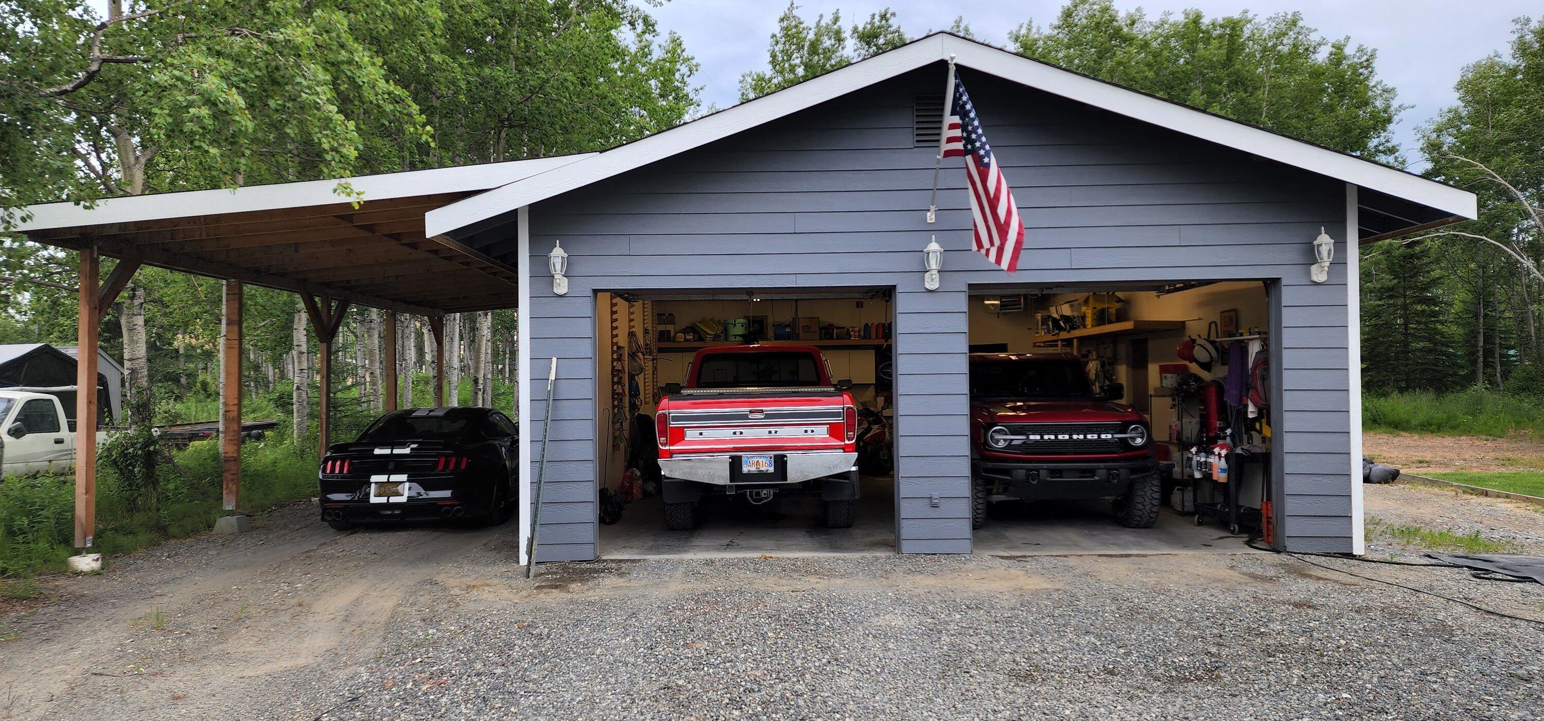 Ford Bronco Post your Bronco's garage mates! 20220703_201856
