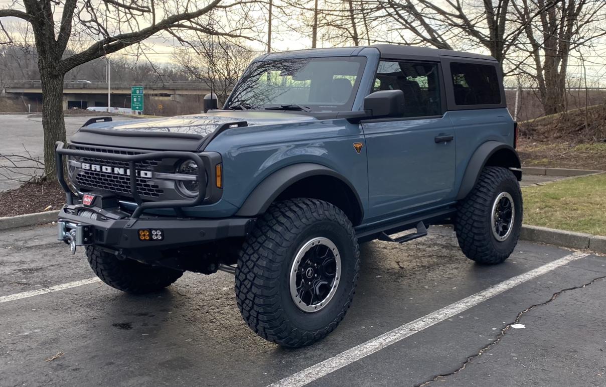 Ford Bronco Post your Bronco's garage mates! 227483E3-FEC5-4FCD-B432-1B64A118B98E