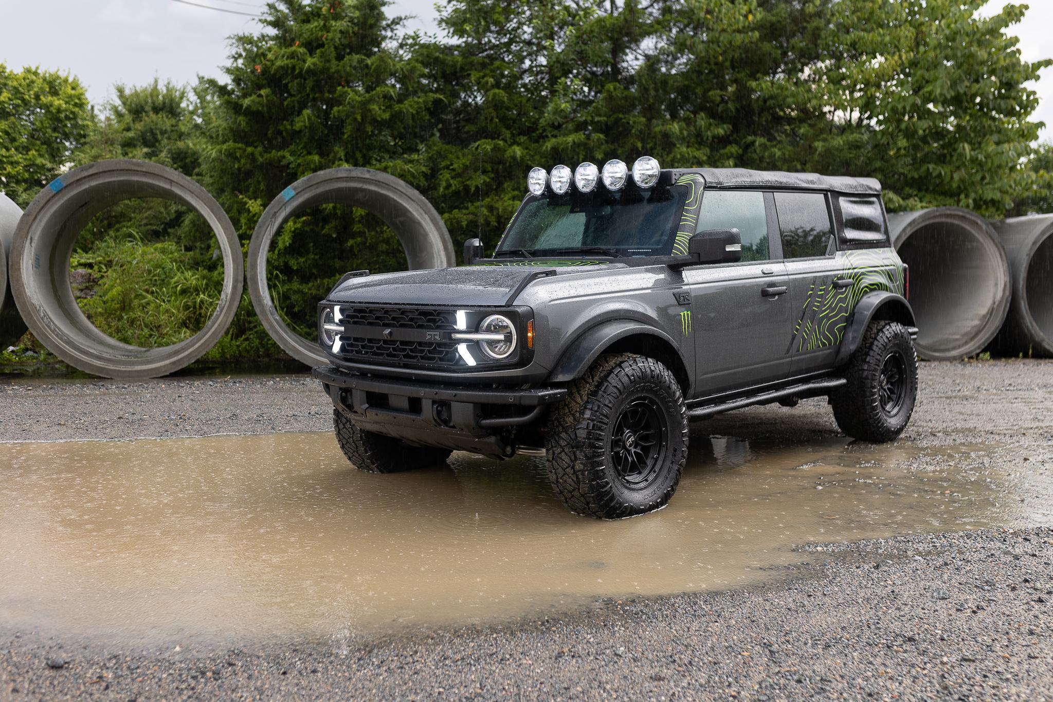Ford Bronco RTR EVO 6 Wheels 8F5A9980