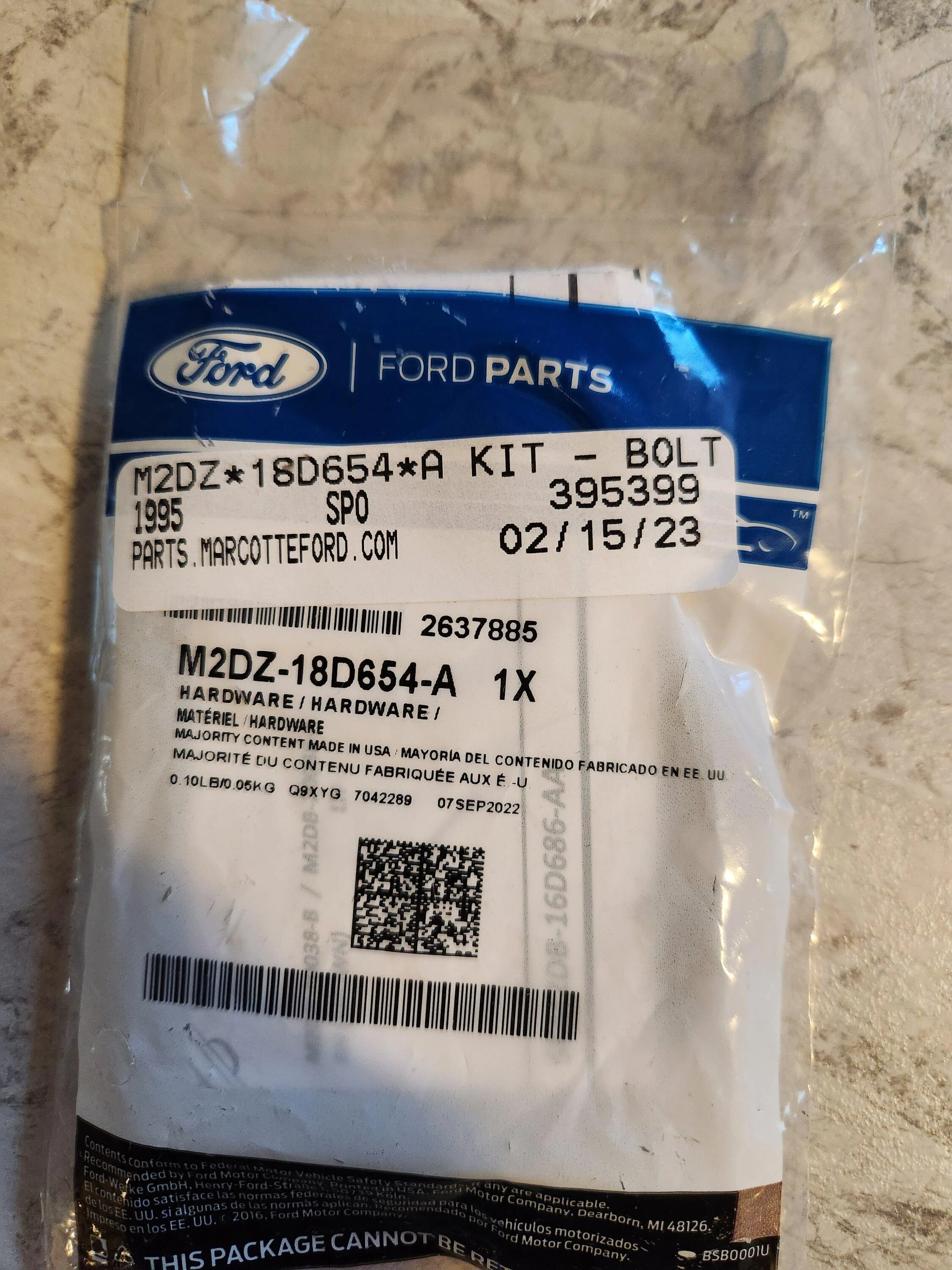Ford Bronco Rusting grab handle bolts, Ford SSM 50660 20230217_162828
