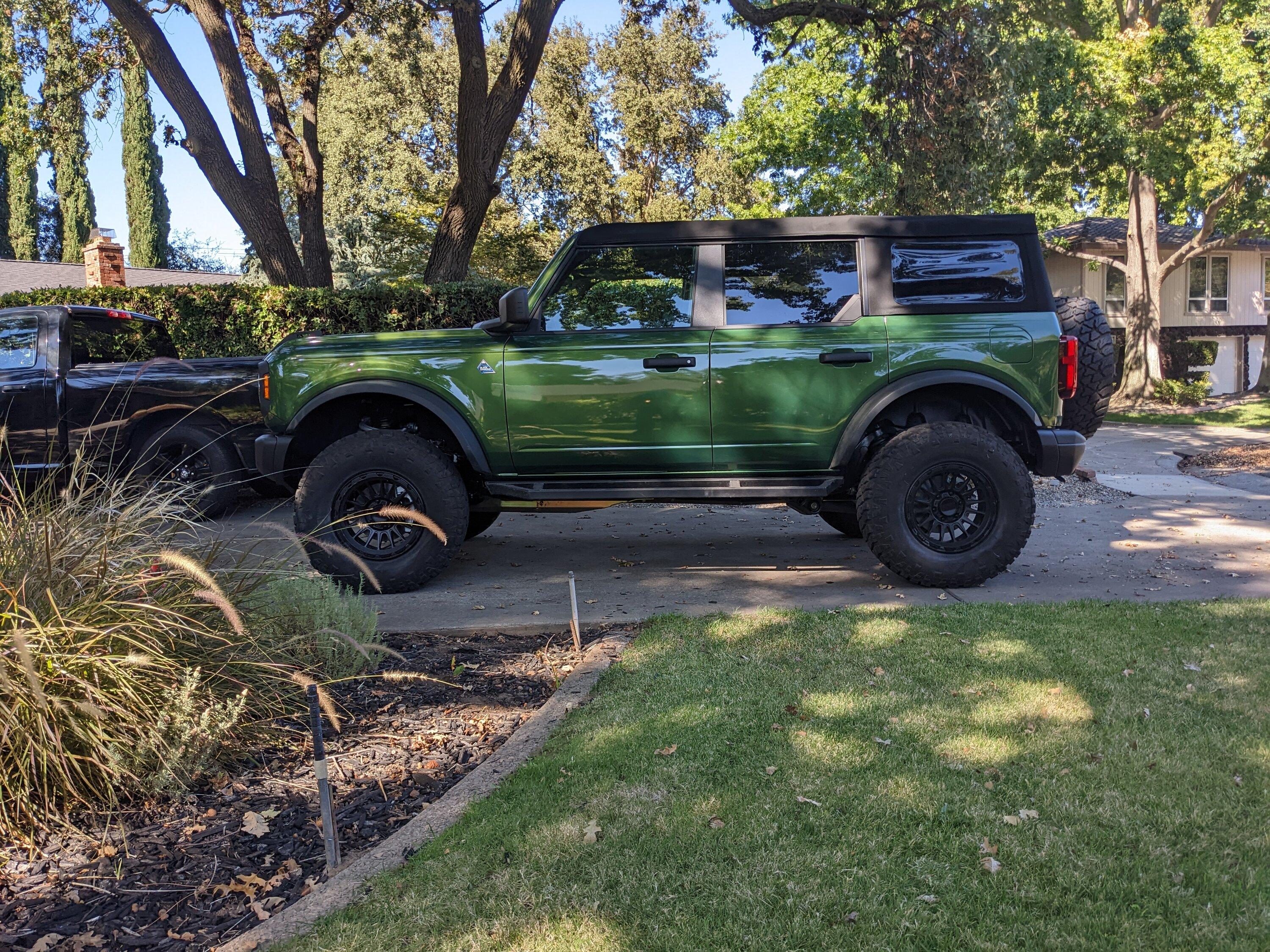 Ford Bronco Snacktime's Broken Bronco Build PXL_20220924_220612964