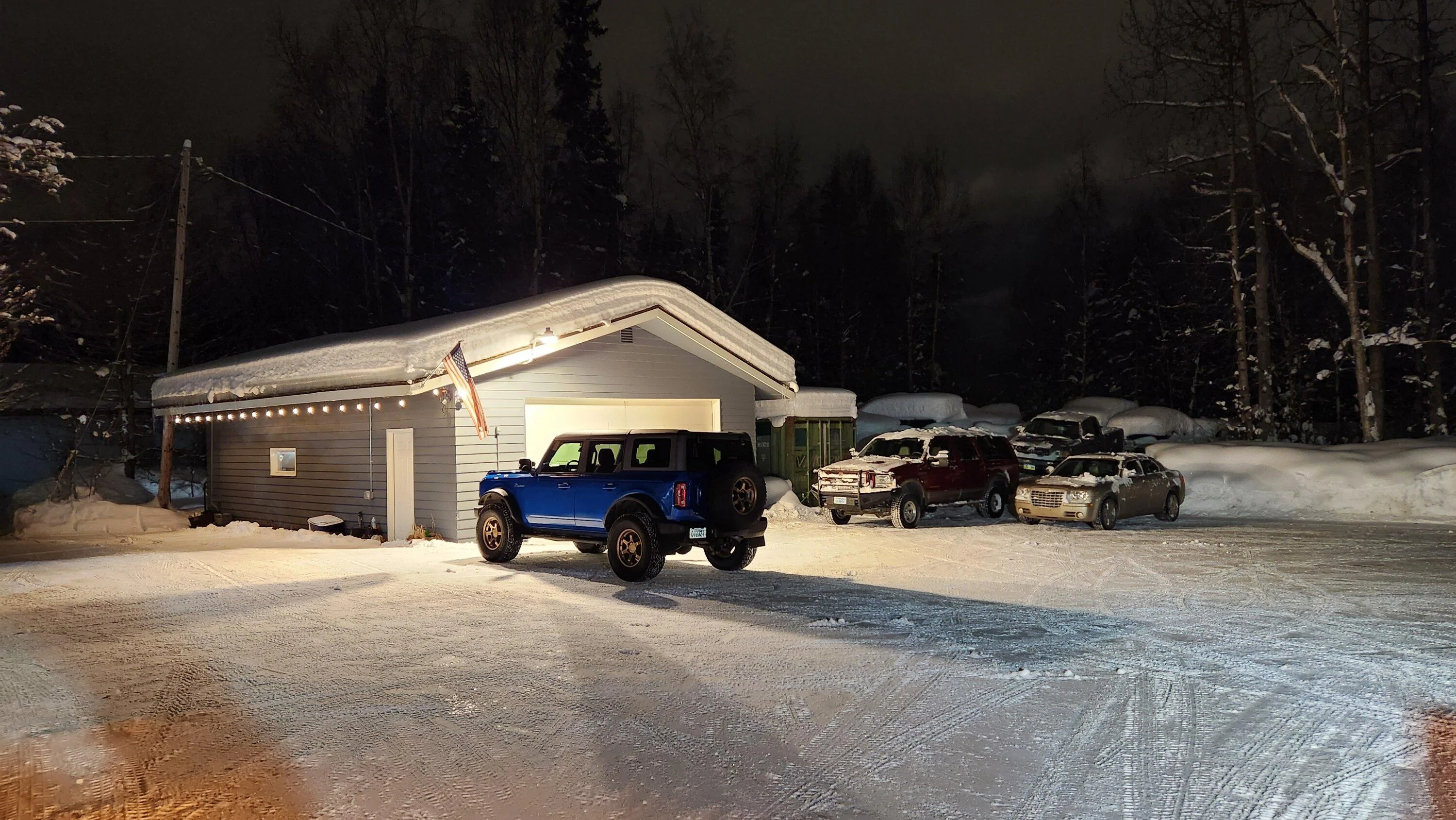Ford Bronco Post your Bronco's garage mates! 20230215_194320