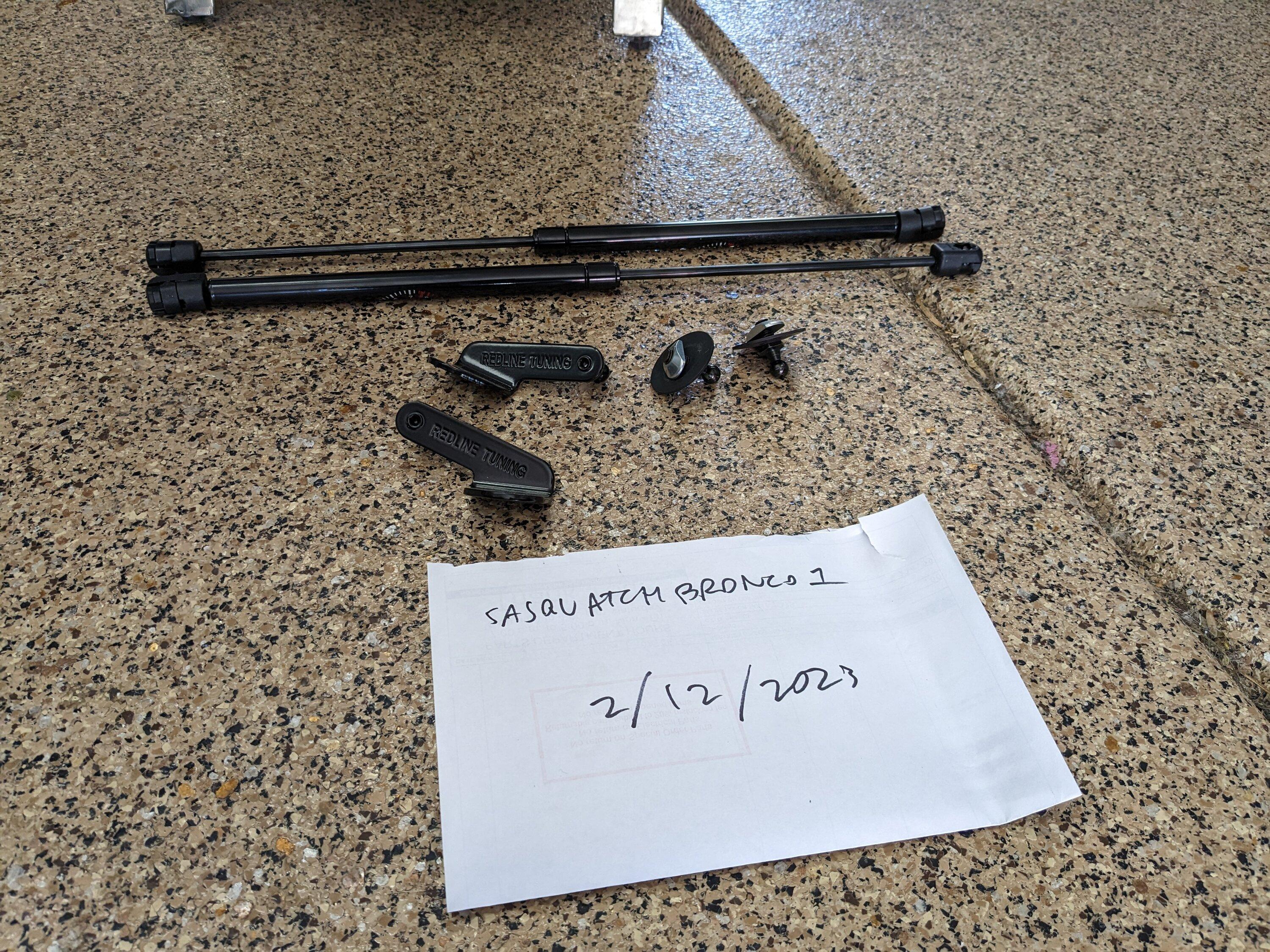 Ford Bronco Redline Tuning hood struts PXL_20230212_203454398