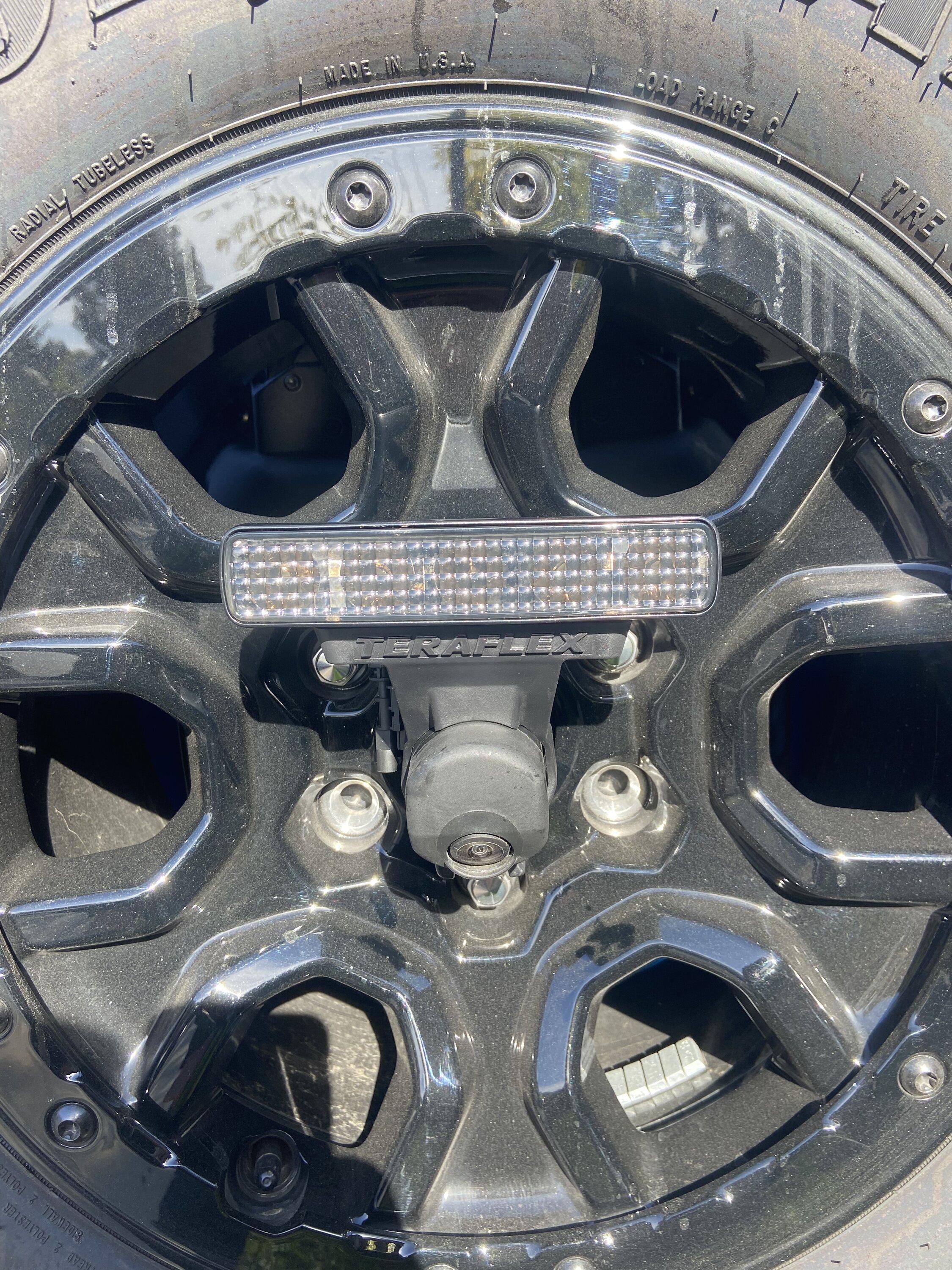 Ford Bronco Possible 3rd Brake Light Option? 5F9F0D20-6C8E-4EE5-8D5E-8A91C1AD054D