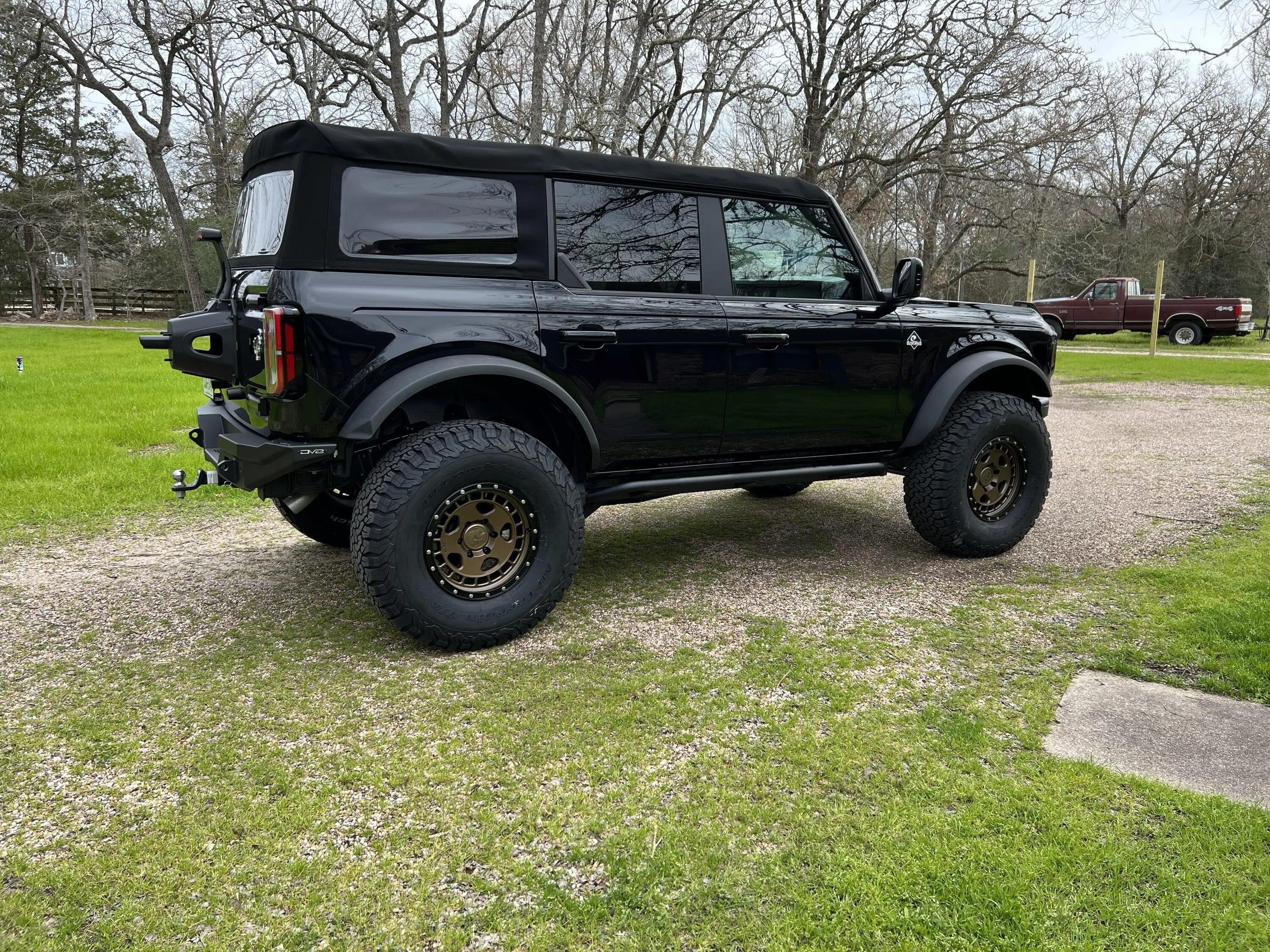 Ford Bronco Show us your installed wheel / tire upgrades here! (Pics) A9150874-8C67-41BA-A3F1-1CF857566ABD