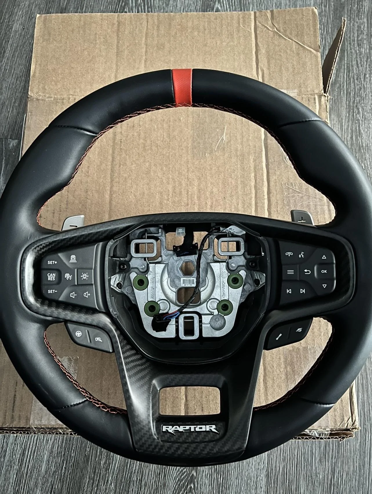 Ford Bronco Base steering wheel replacement? 72B7B47A-8129-4718-A927-BD6BE0896268