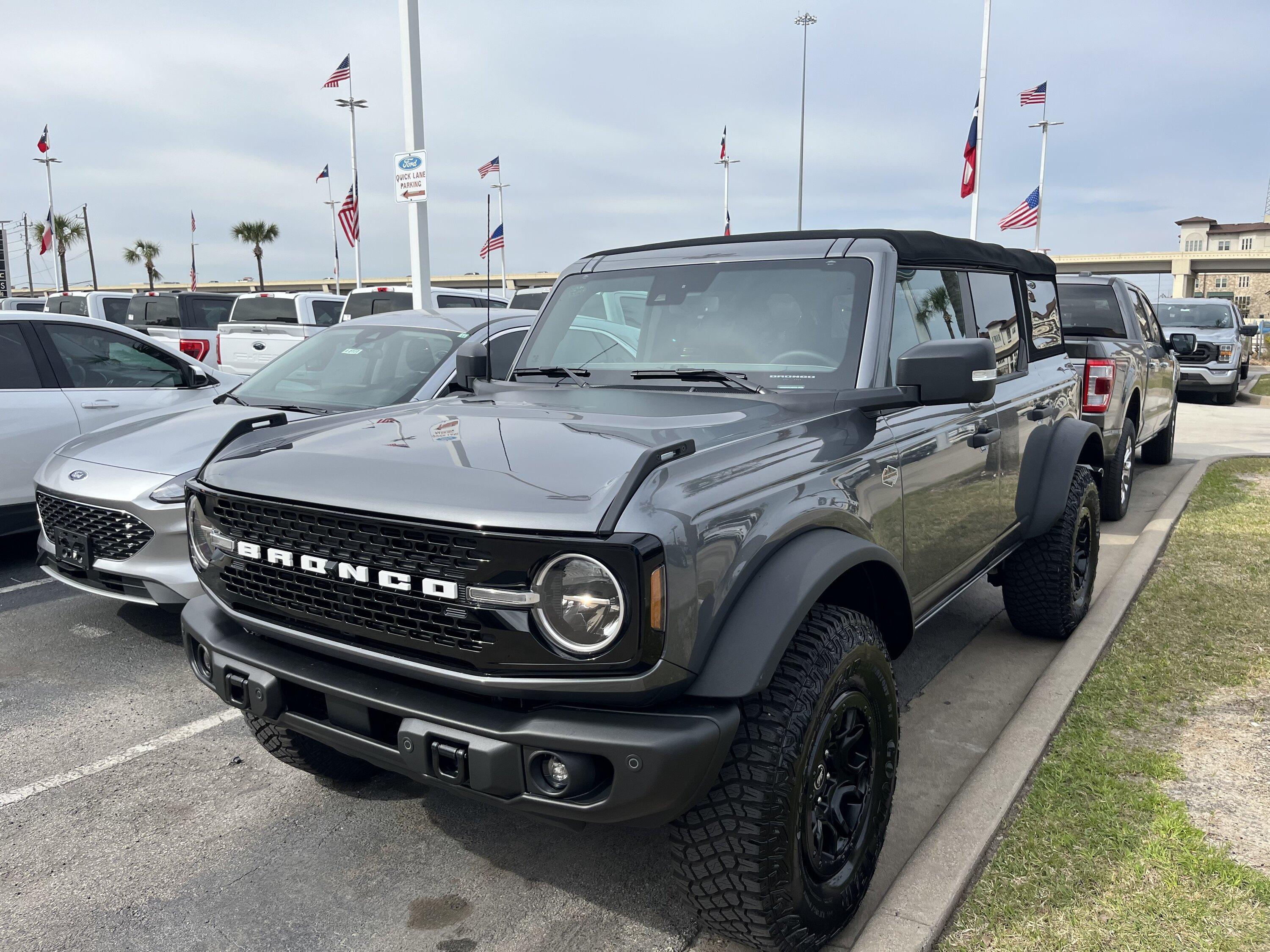 Ford Bronco DELIVERY CHECKLIST  (OCD Version) for Expectant Bronco Owners ACC901E1-0146-4E73-9139-A24097A57EB0