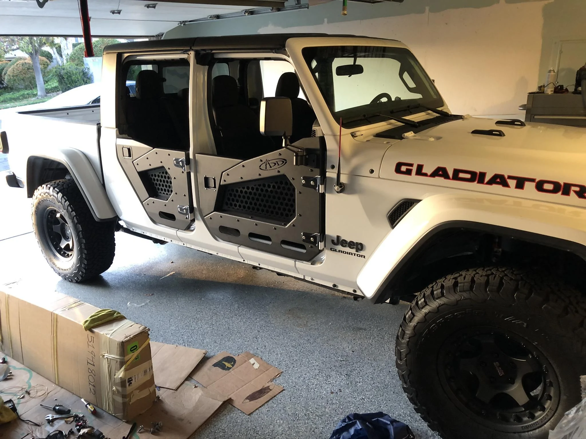 Ford Bronco I Rented a Gladiator...My thoughts vs Bronco 4F25CDA2-515F-4D7E-9C38-C29DDFA471A6