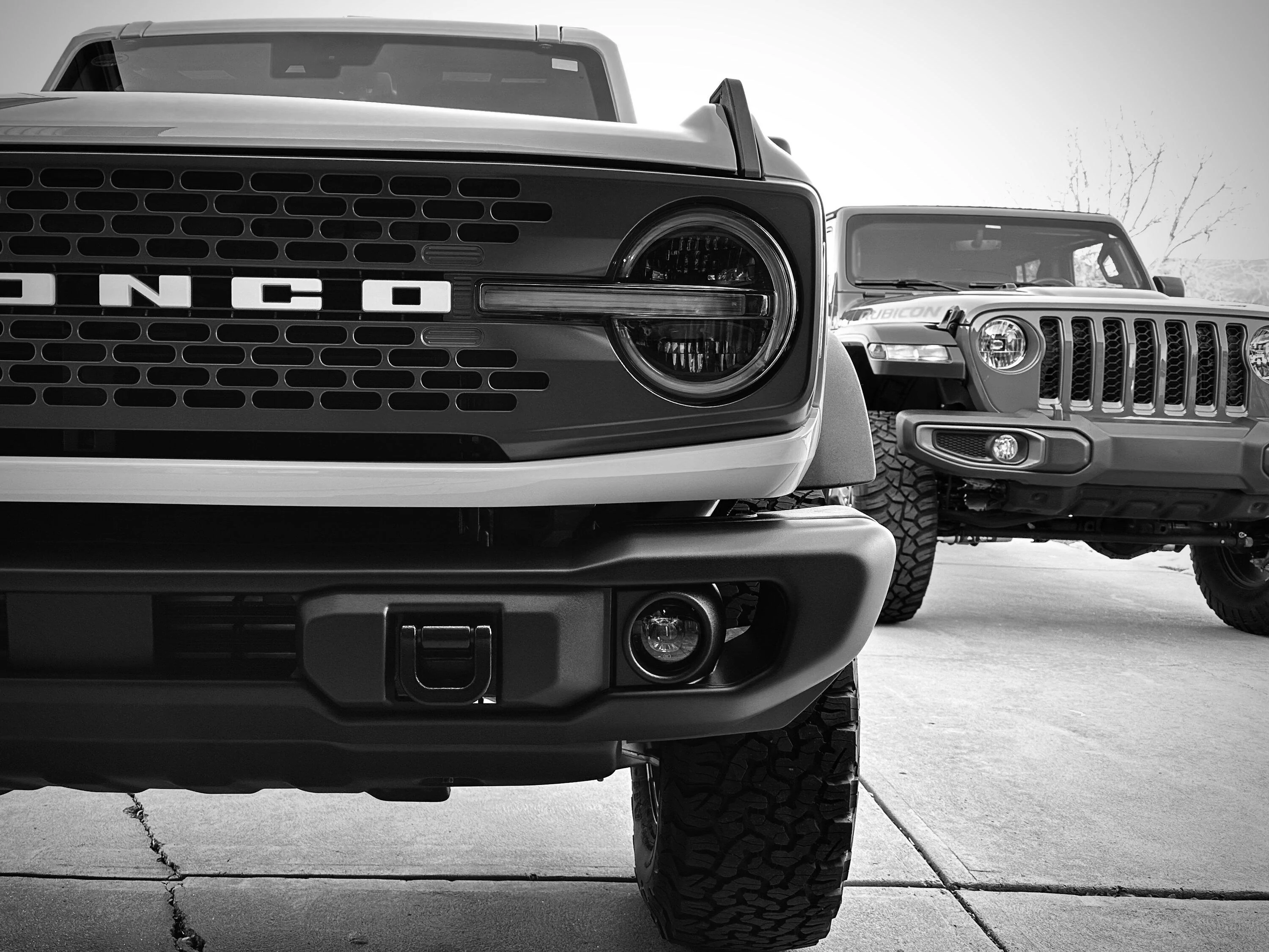 Ford Bronco Any former Jeep Gladiator owners here? Steering comparison? 3F58087C-B1C2-4FF9-81FA-DD75A3C114D8